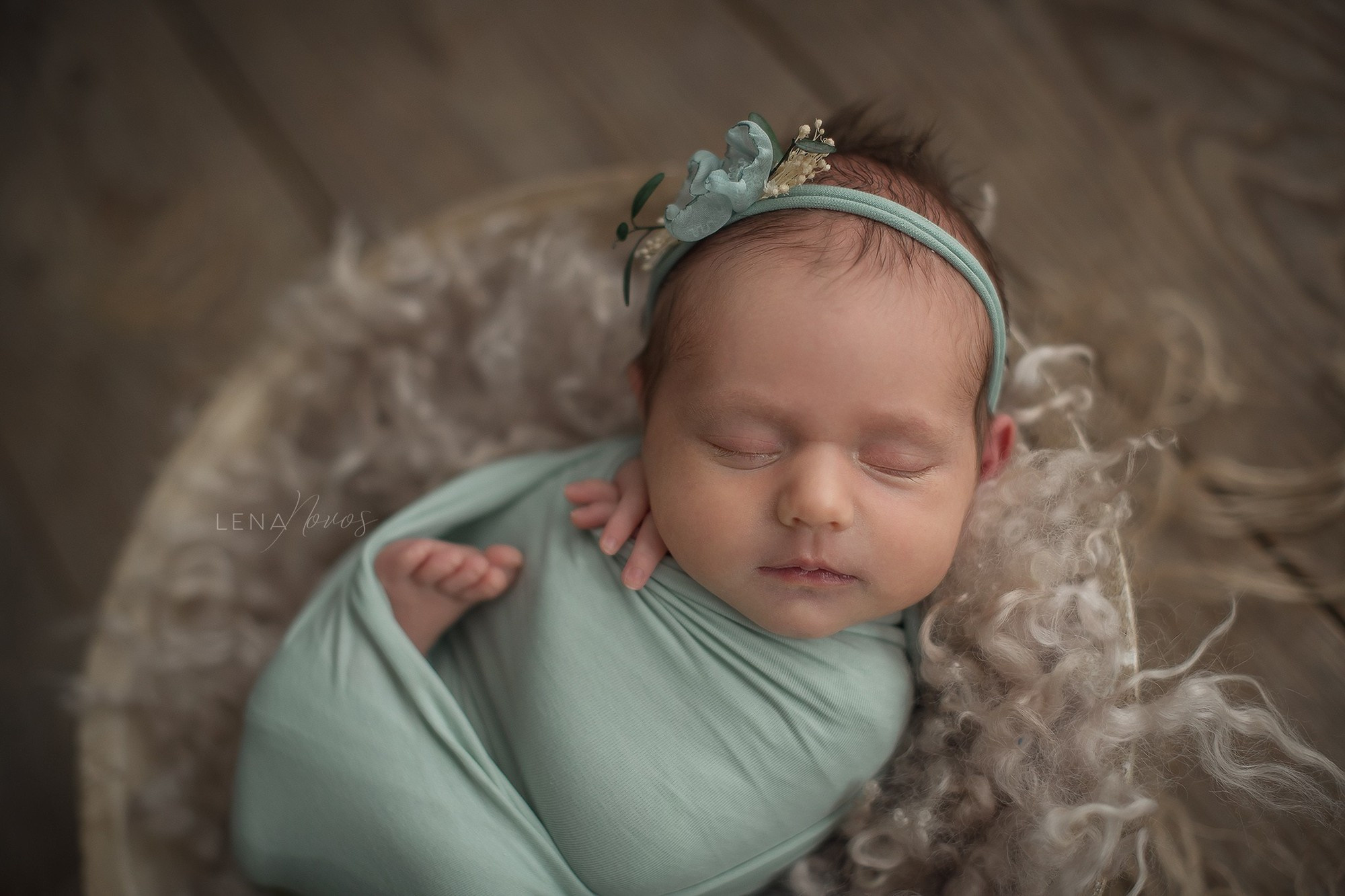 Новорожденные малыши владивосток. Детский и семейный фотограф Елена Новоселова в г. Владивосток