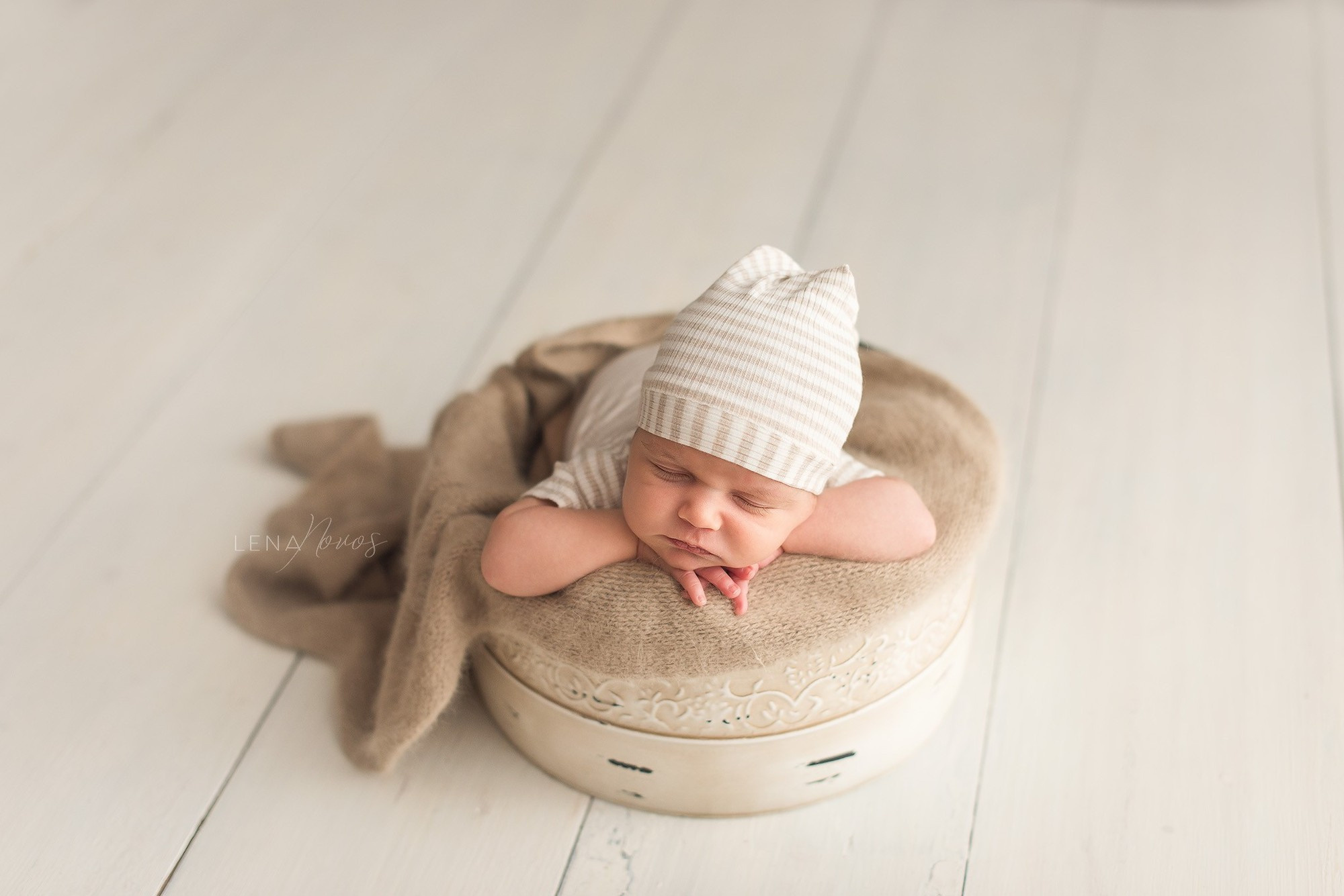 Новорожденные малыши владивосток. Детский и семейный фотограф Елена Новоселова в г. Владивосток