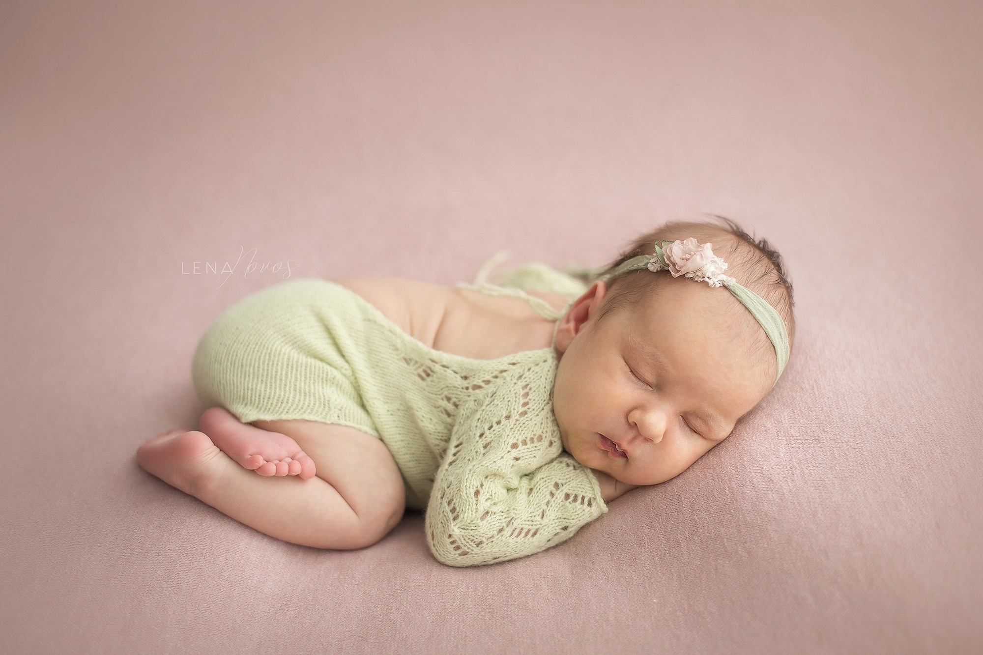 Новорожденные малыши владивосток. Детский и семейный фотограф Елена Новоселова в г. Владивосток