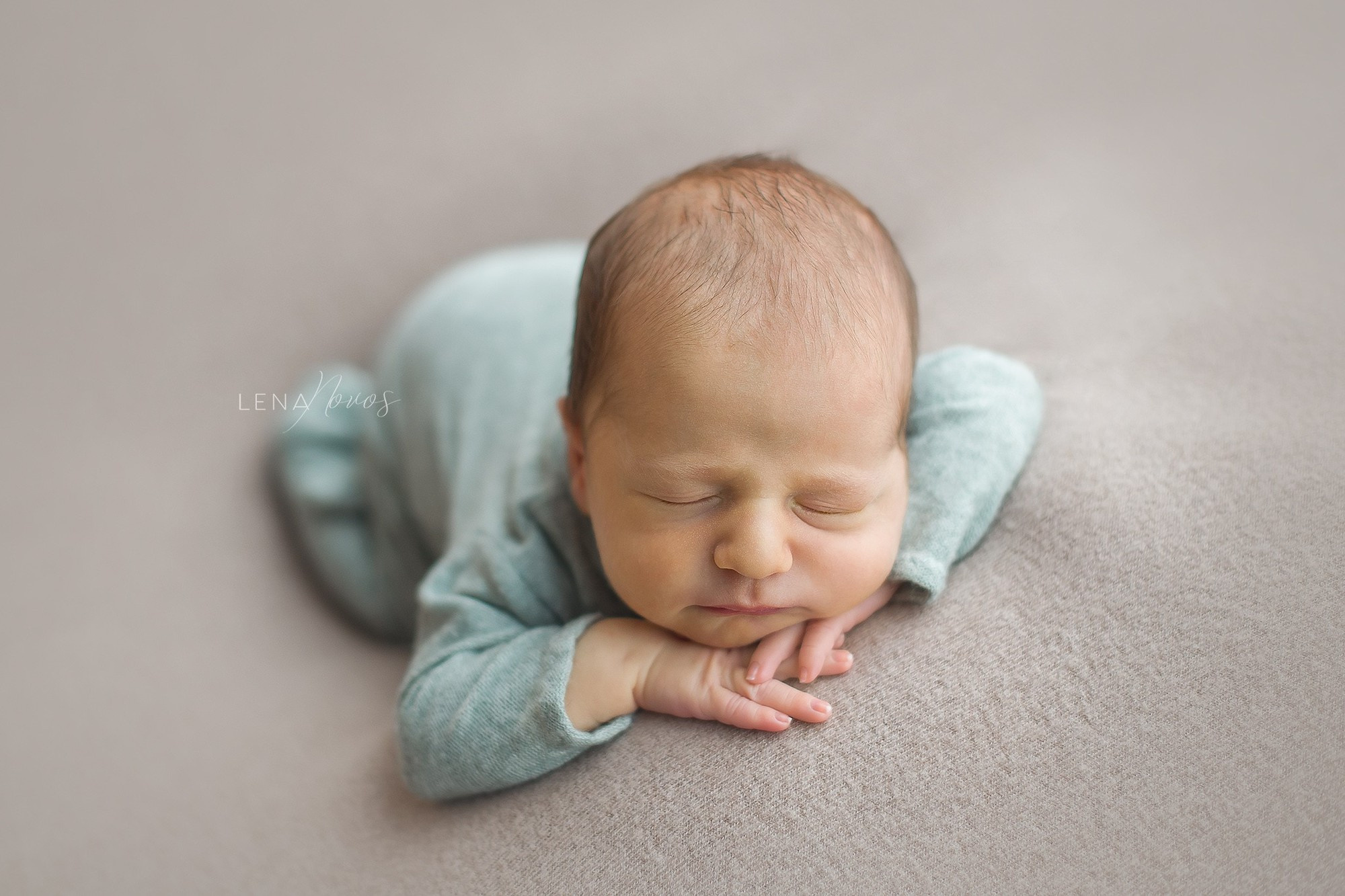 Новорожденные малыши владивосток. Детский и семейный фотограф Елена Новоселова в г. Владивосток