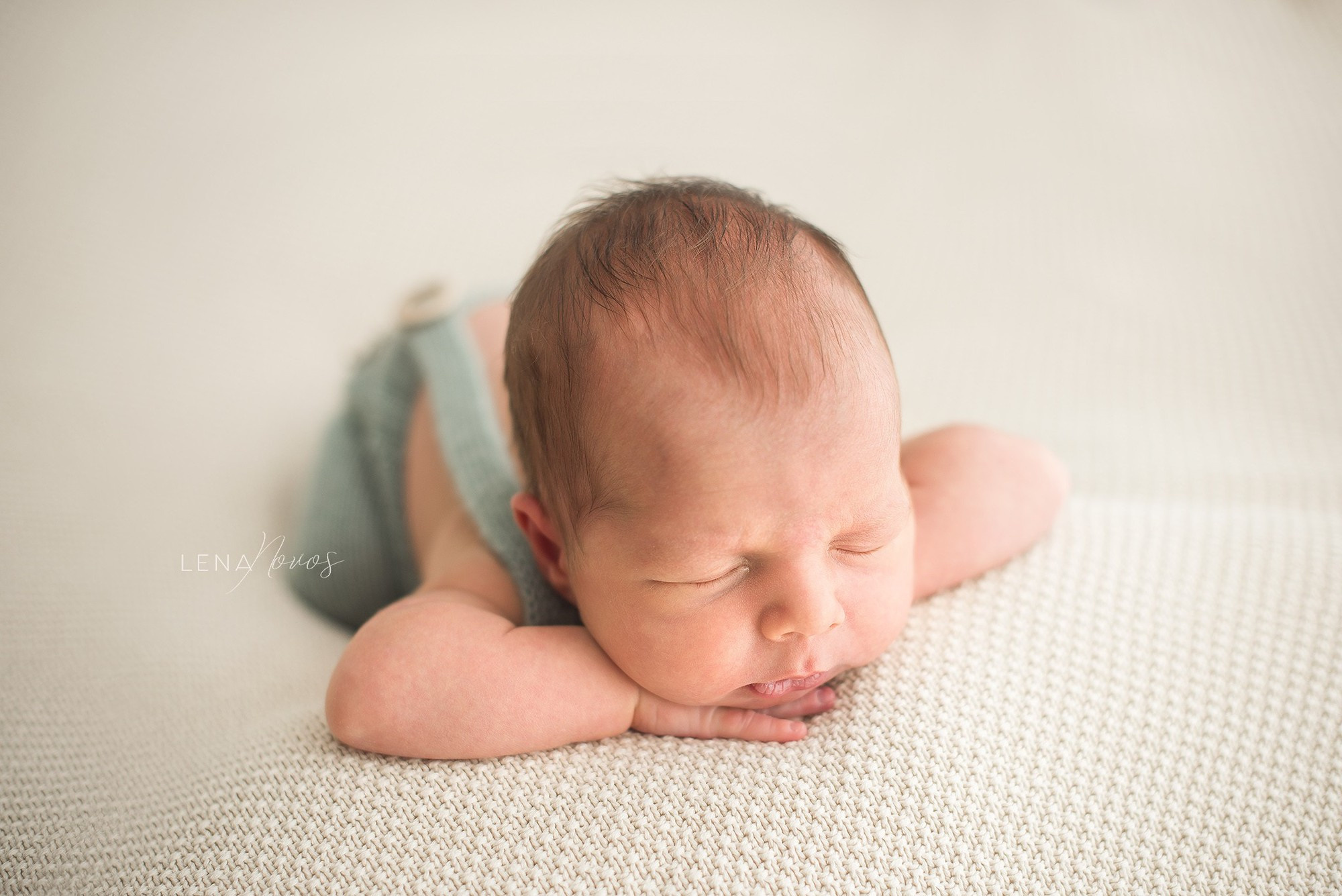 Новорожденные малыши владивосток. Детский и семейный фотограф Елена Новоселова в г. Владивосток