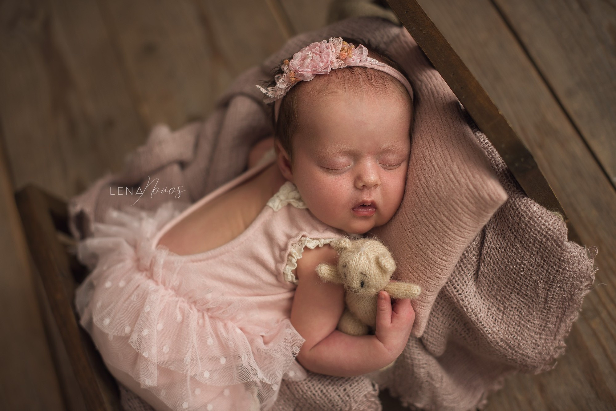 Новорожденные малыши владивосток. Детский и семейный фотограф Елена Новоселова в г. Владивосток