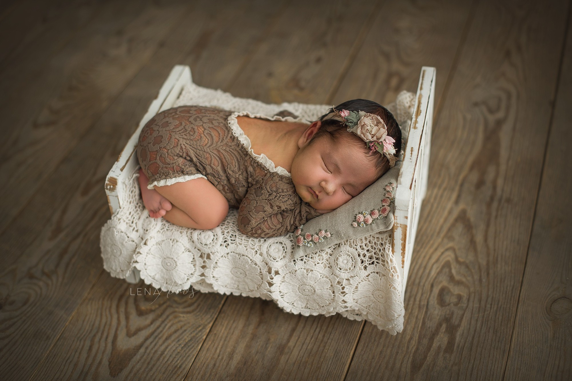 Новорожденные малыши владивосток. Детский и семейный фотограф Елена Новоселова в г. Владивосток