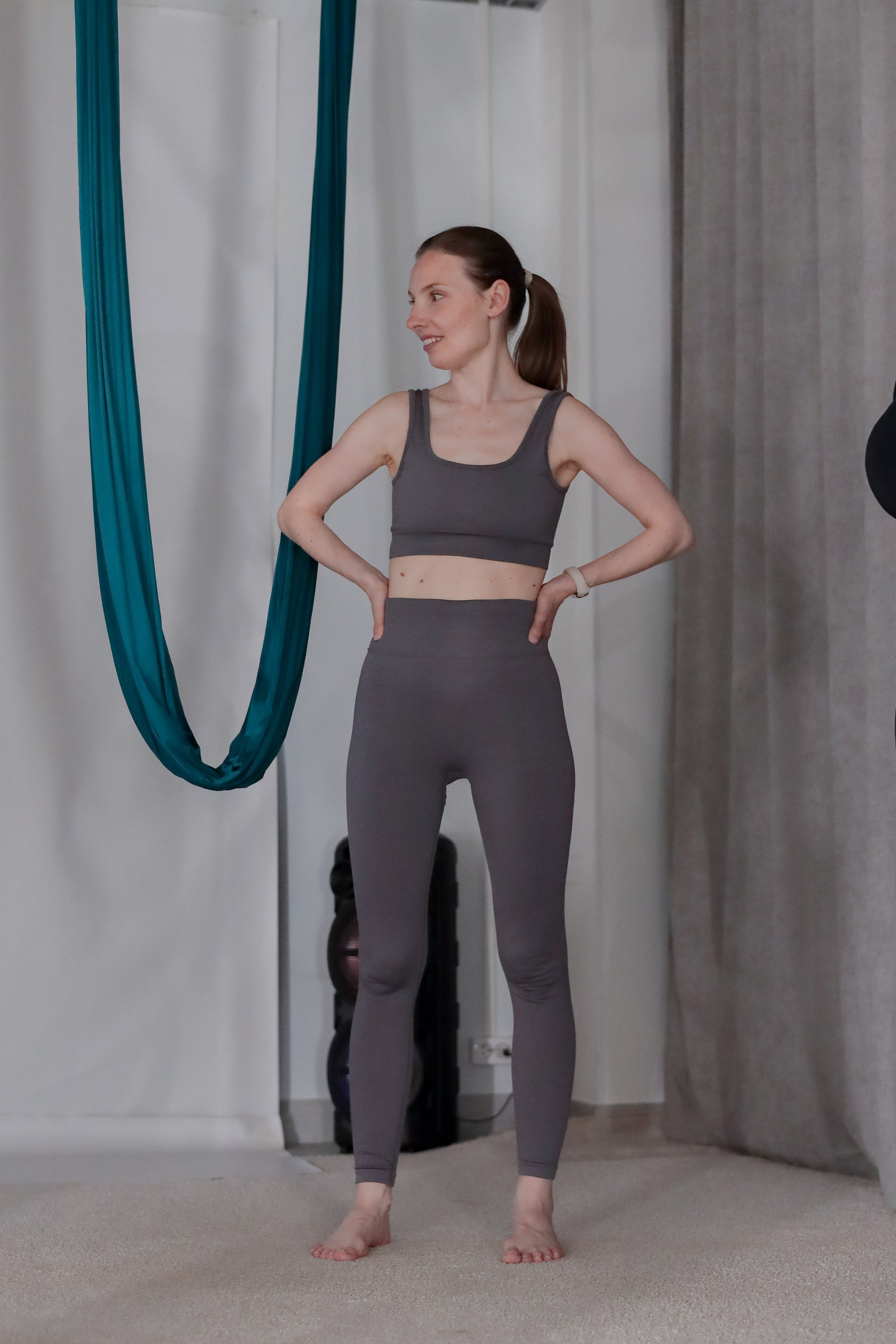 Арт-терапия + аэройога. Фотограф Надршина Лилия