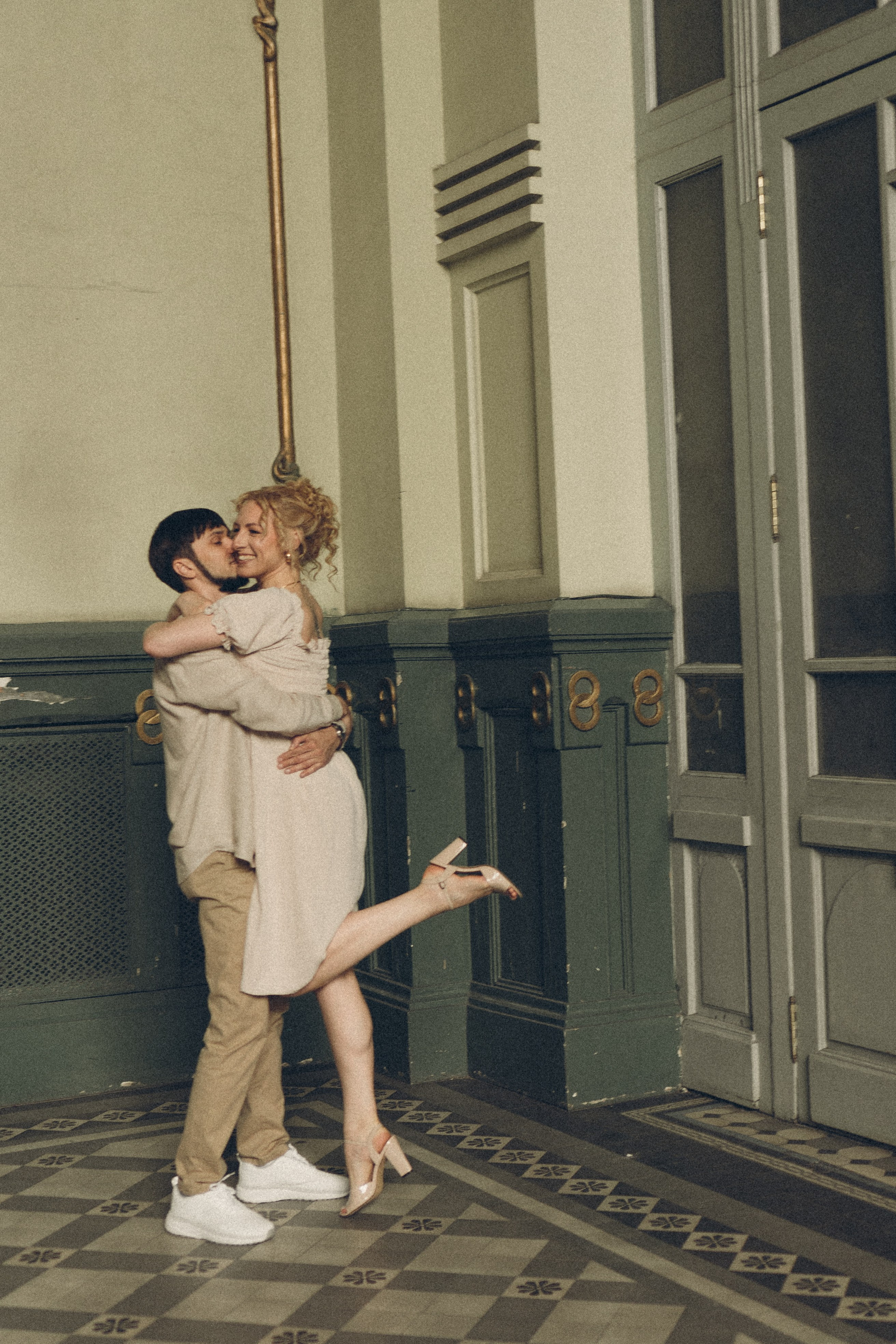 ПРОГУЛКА НА ВИТЕБСКОМ ВОКЗАЛЕ. Профессиональный фотограф, Санкт-Петербург — Виктория Богомолова