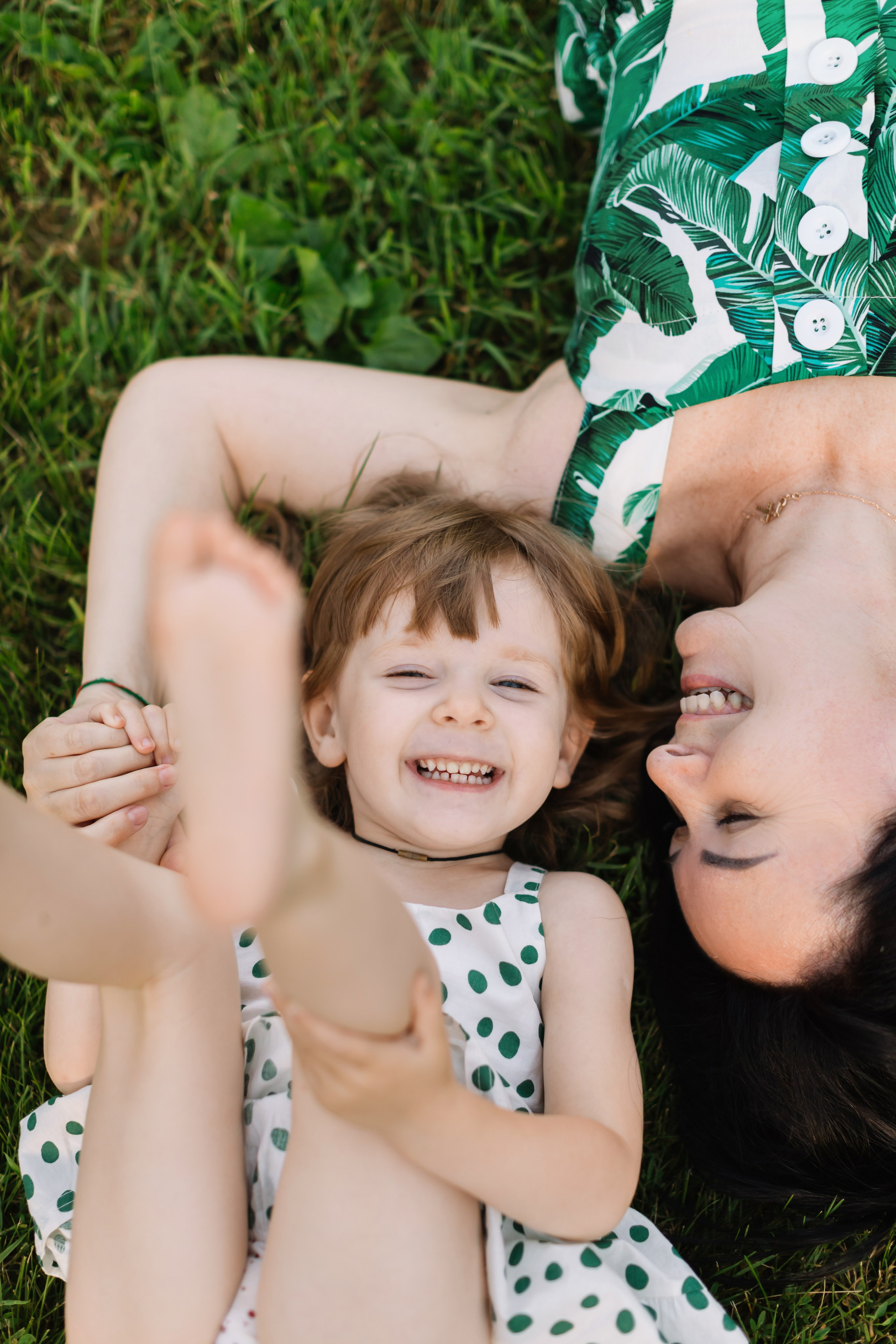 алёна малахова фотограф новосибирск семейный детский домашняя фотосессия в новосибирске день рождения репортажная съёмка фотосессия с лошадьми на конюшне деревня алтай  на природе фотосессия в детском саду мама и сын предложение руки и сердца идея  помолвка фотосессия берег закат детский день рождения годик торт аниматор лофт игровая продолжение следует prodoljenie_sleduet_  корпоратив тимбилдинг первоклашка линейка  контент  бизнес портрет оперный новат франция берет весна девушка мама и дочь мать и дитя