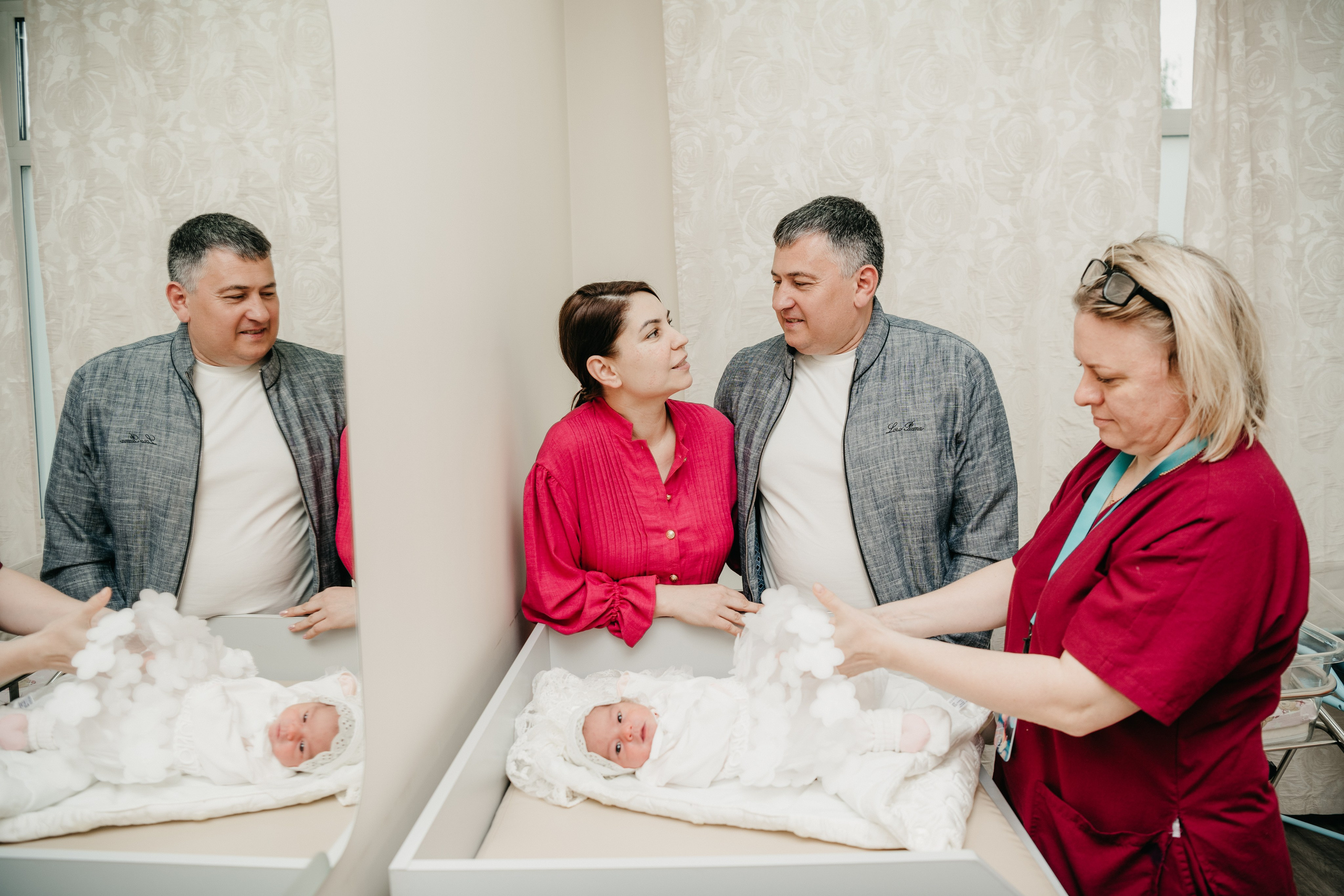 Выписка Адель. Ерамишанцева. Фотограф на выписку из роддома в Москве и МО