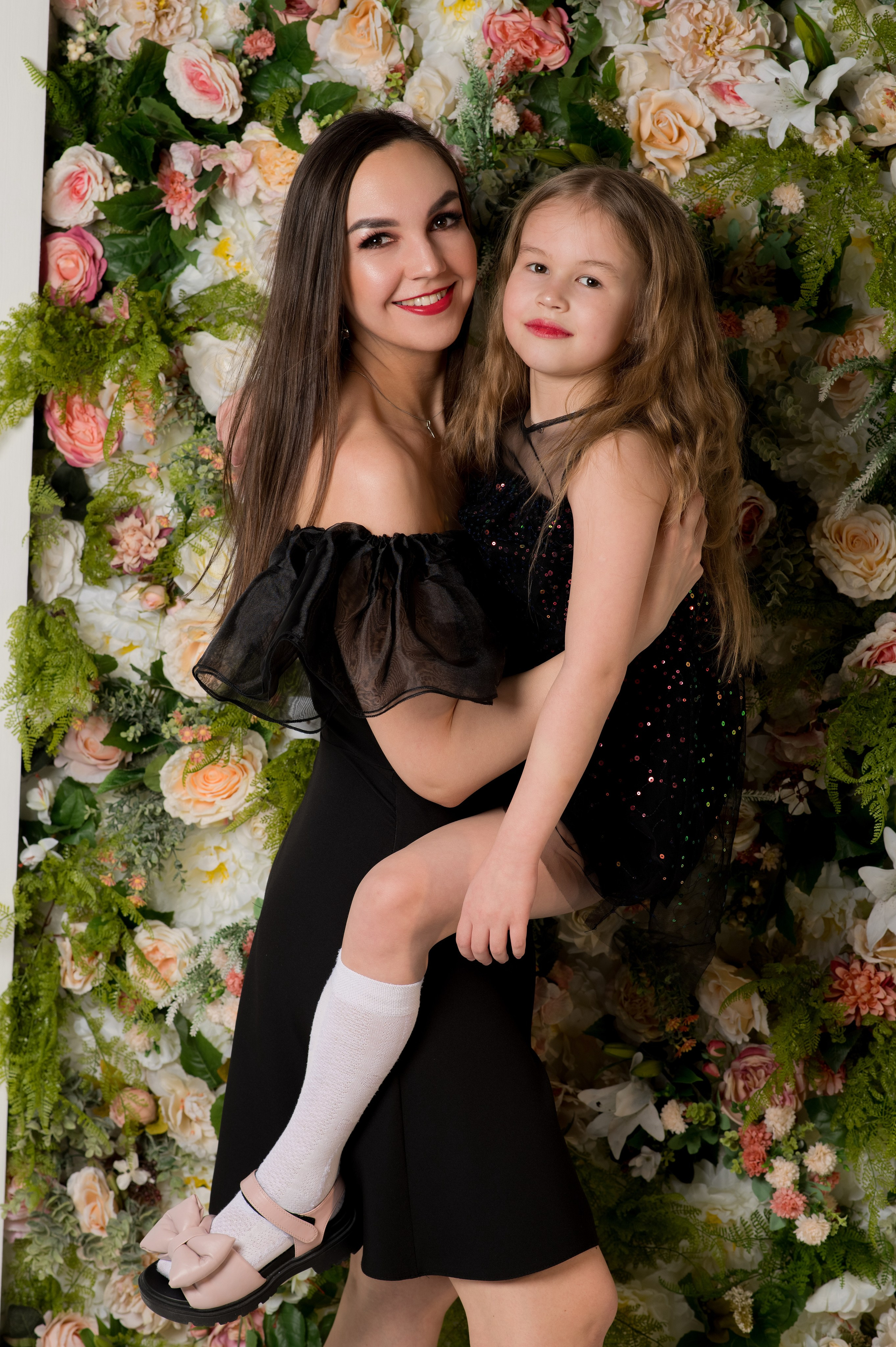 Мама и дочка. Фотограф Барнаул Софья Бояринова