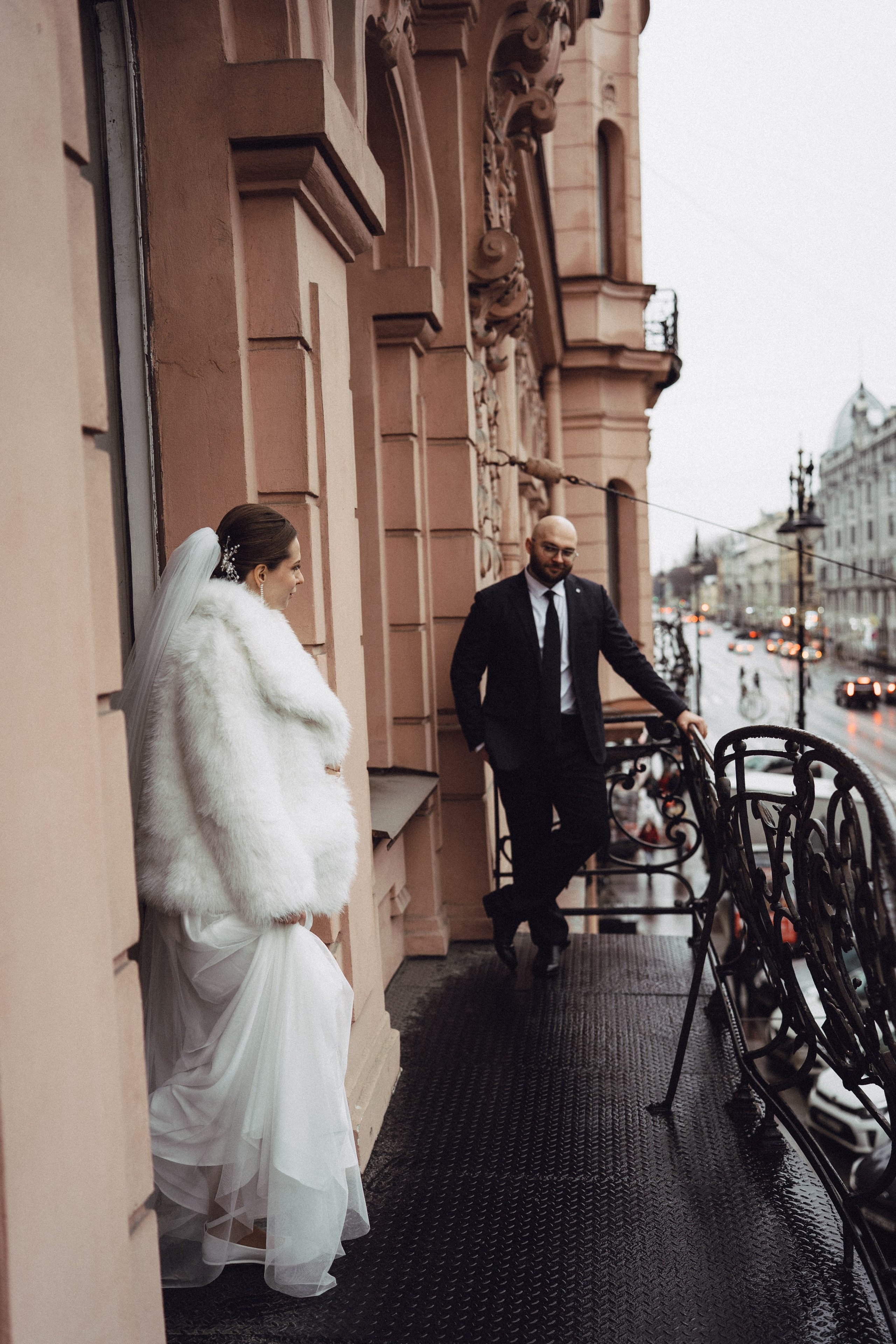 СВАДЕБНАЯ СЬЕМКА ВО ВТОРОМ ДВОРЦЕ (ДЕКАБРЬ) ТАКЖЕ СЬЕМКА В СТУДИИ НА ЧЕРНЫШЕВСКОЙ. Профессиональный фотограф, Санкт-Петербург — Виктория Богомолова