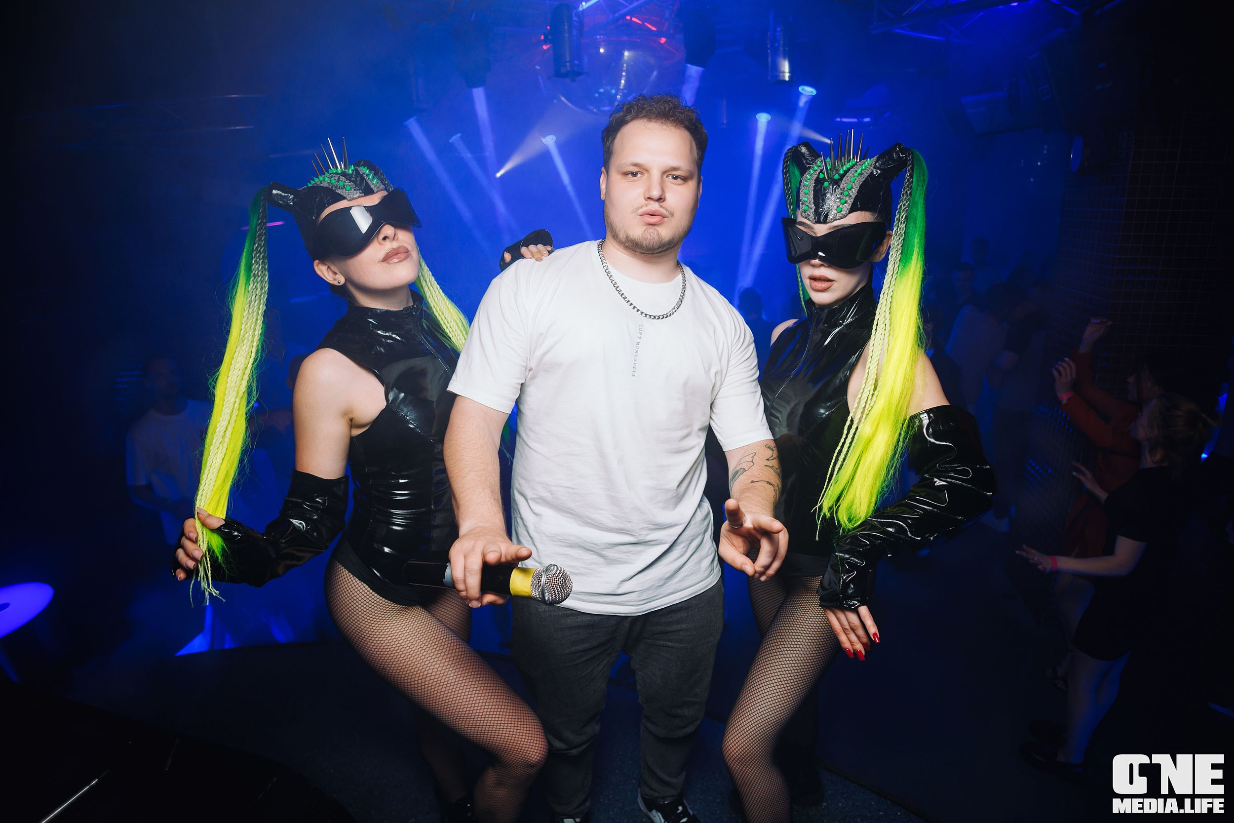 Фоторепортаж из караоке-клуба Эйфория. One Media Life: фоторепортажи, фотоотчеты с мероприятий и заведений