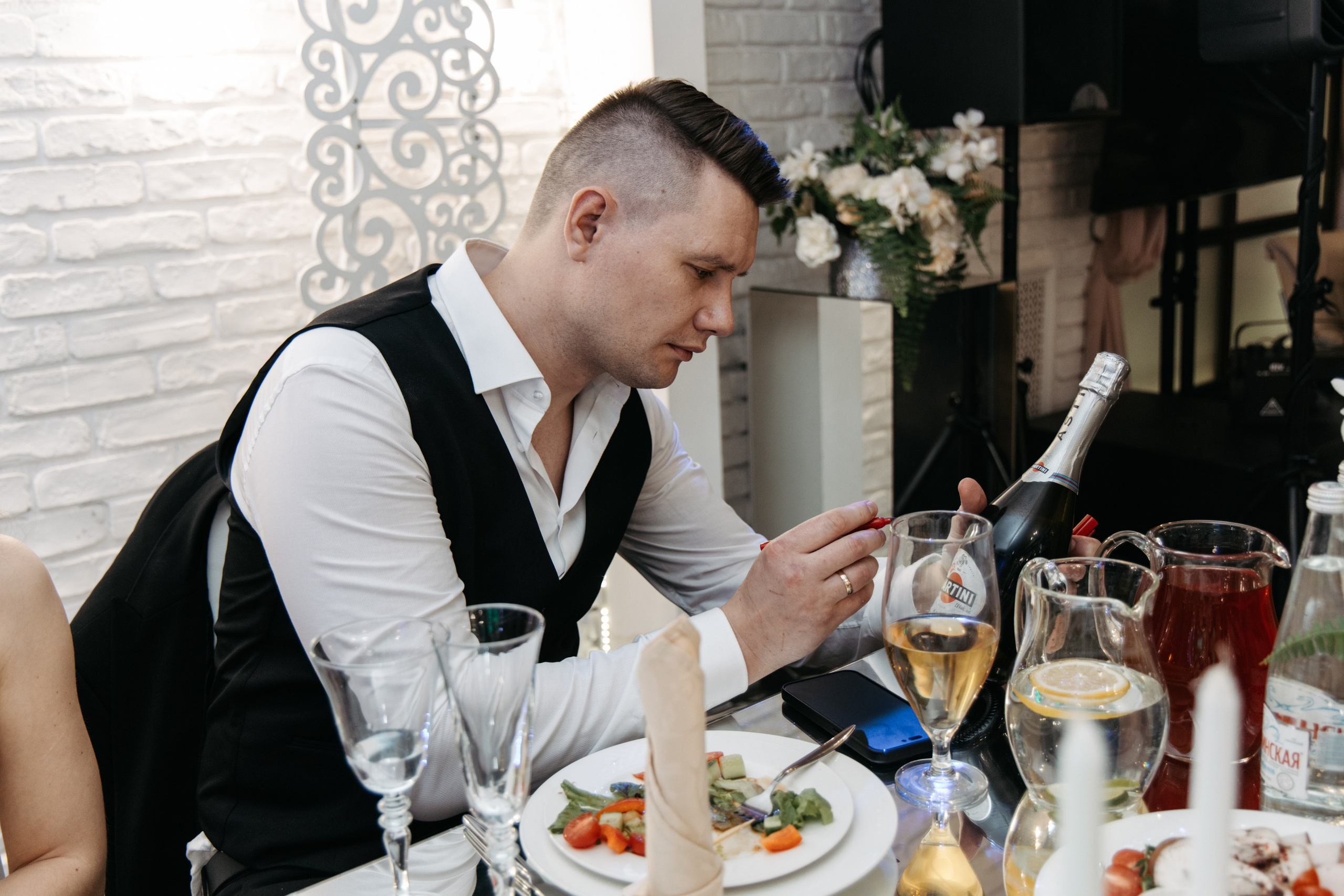 Диана и Сергей (полный день). Фотограф в Барнауле Юлия Садвокасова