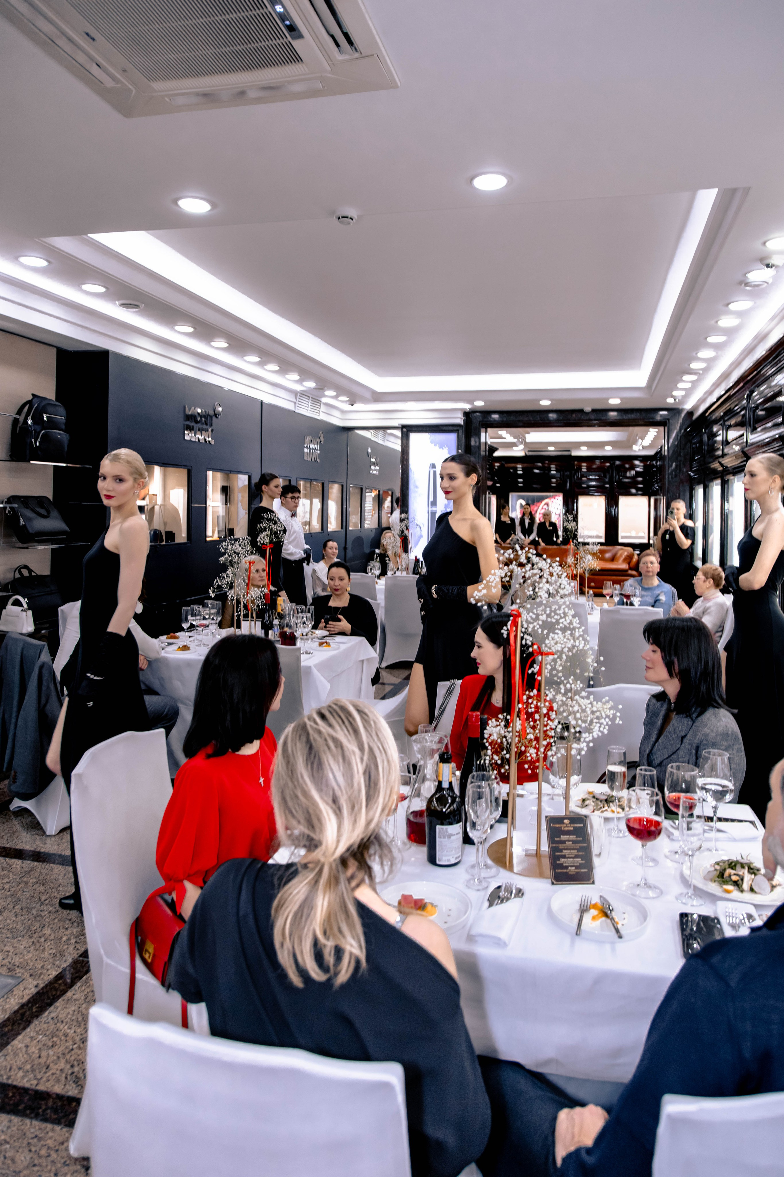 ЗОЛОТОЕ ВРЕМЯ ЛЮКС. МЕДИА-РЕСУРС ХАБАРОВСК / Фотоотчеты / Репортажи / События