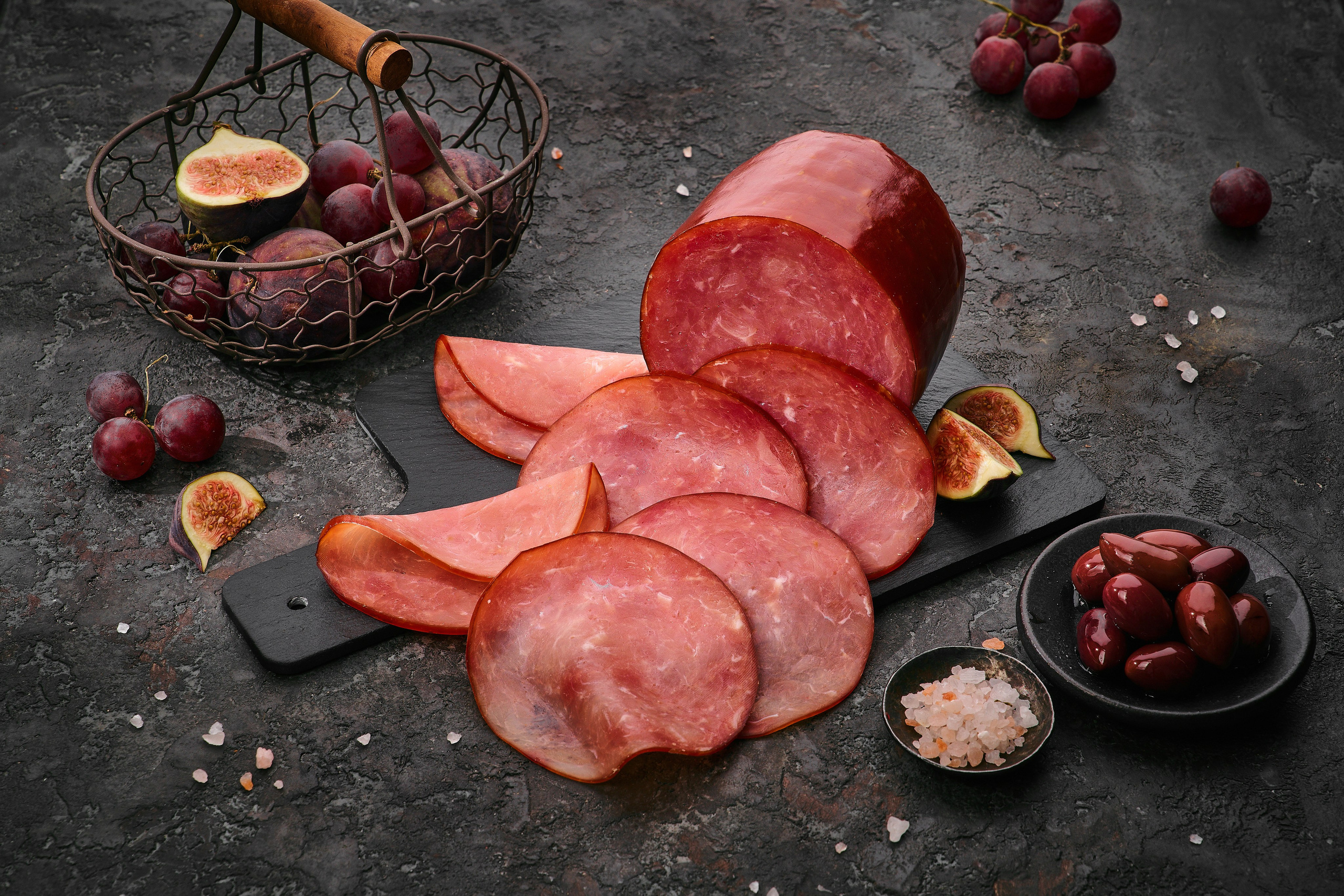 Черный кабан. Фудфотограф, фудстилист и сет дизайнер в Москве Алена Синицына