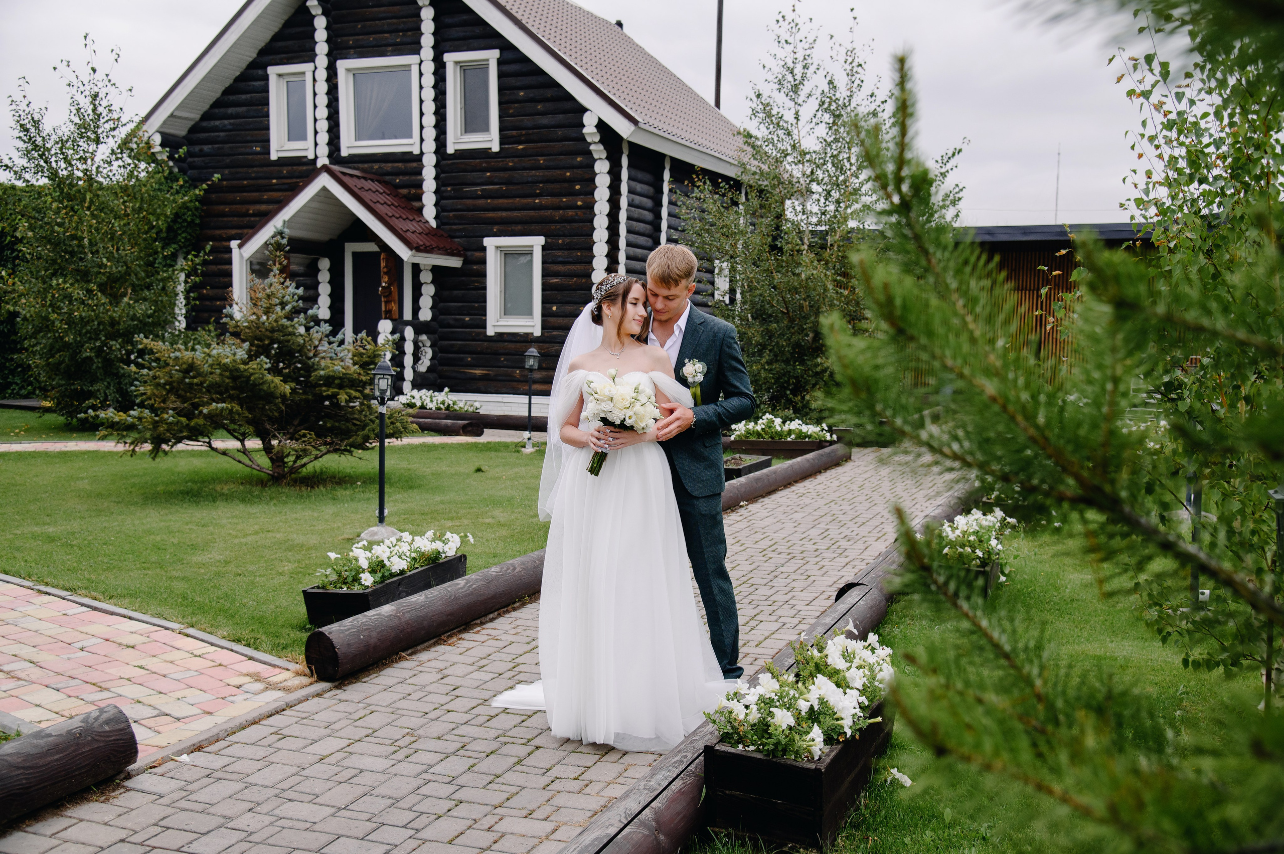 Надежда и Алексей — свадьба в Теремъ resort. Свадебный фотограф Караганда