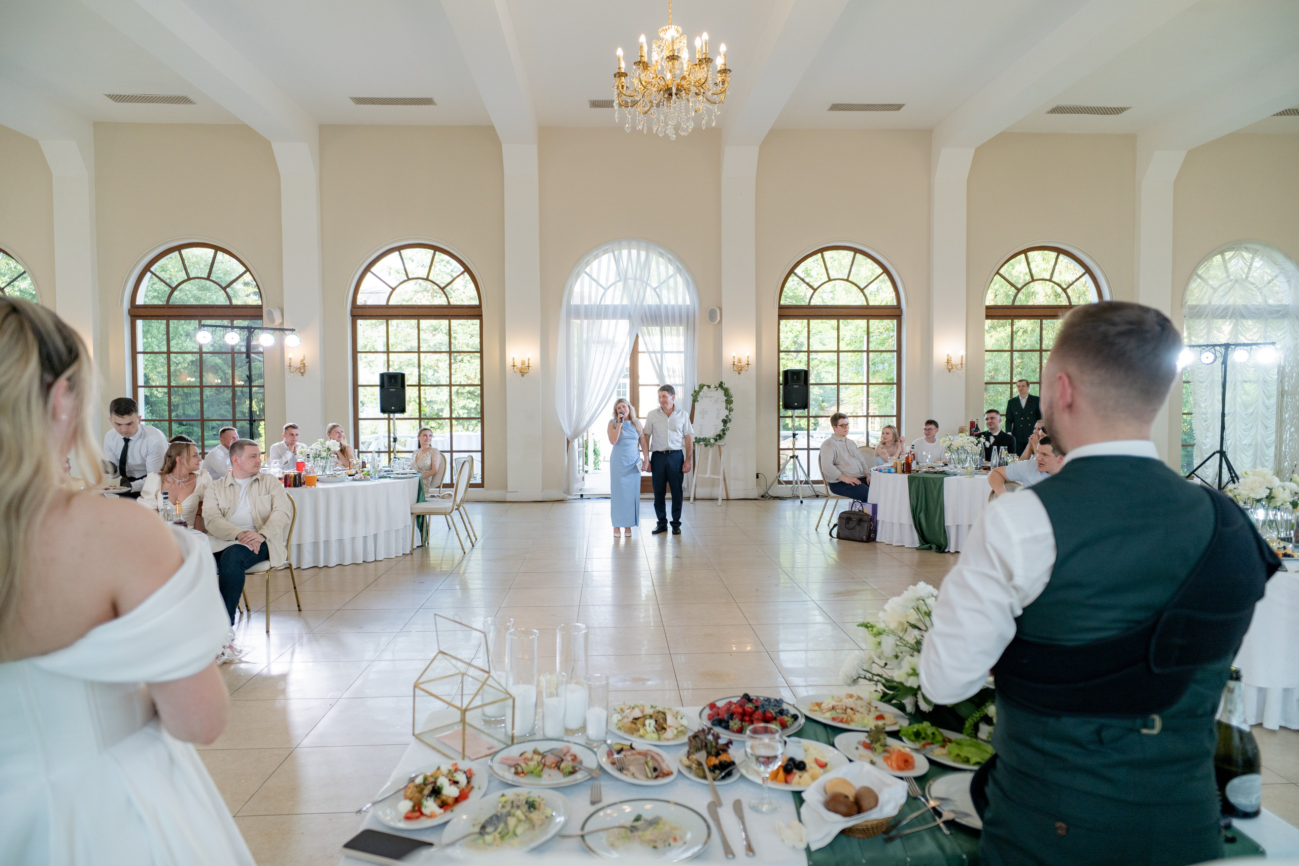 Свадебная фотосессия в отеле Хилтон. Свадебный фотограф Александр Невский в Санкт-Петербурге