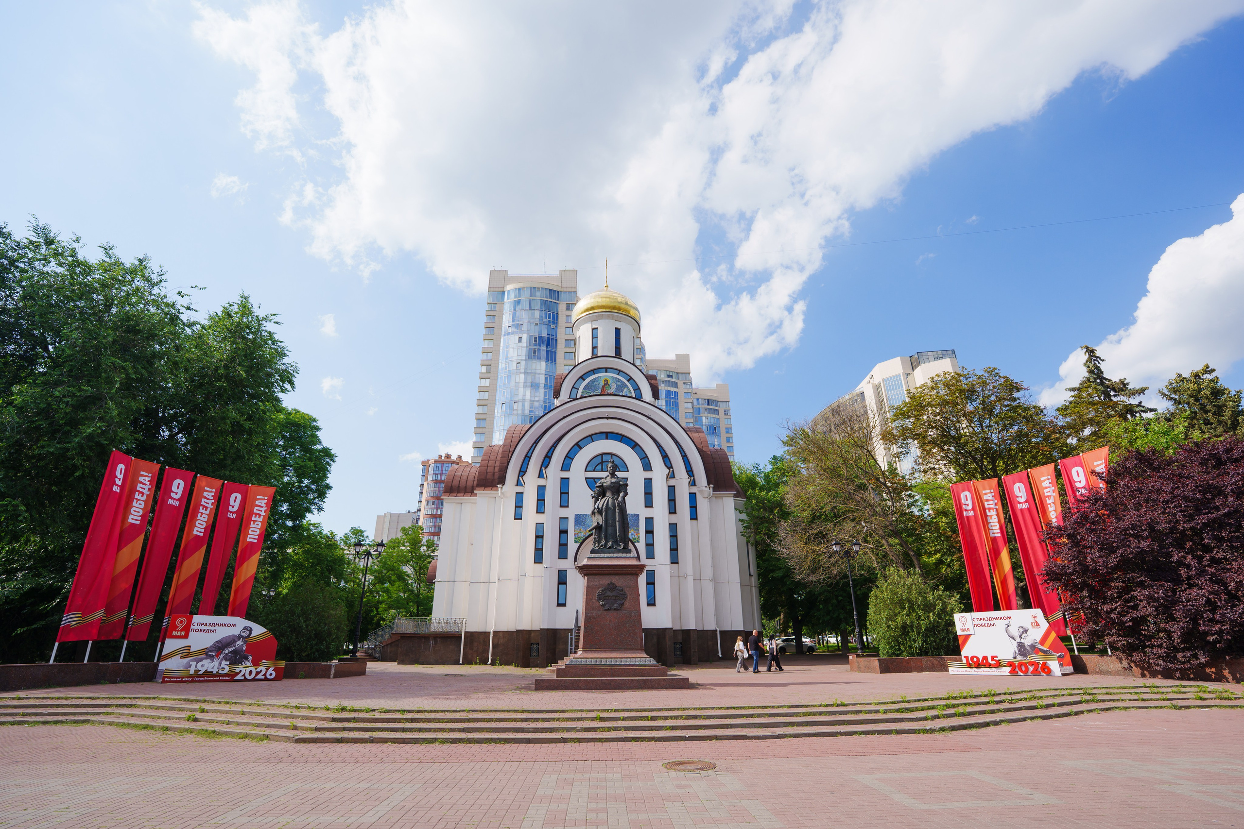 Фото Ростова-на-Дону скачать бесплатно | Красивые виды города, достопримечательности, фасады заведений. Свадебный и семейный фотограф в Ростове-на-Дону. Андрей Сайфутдинов