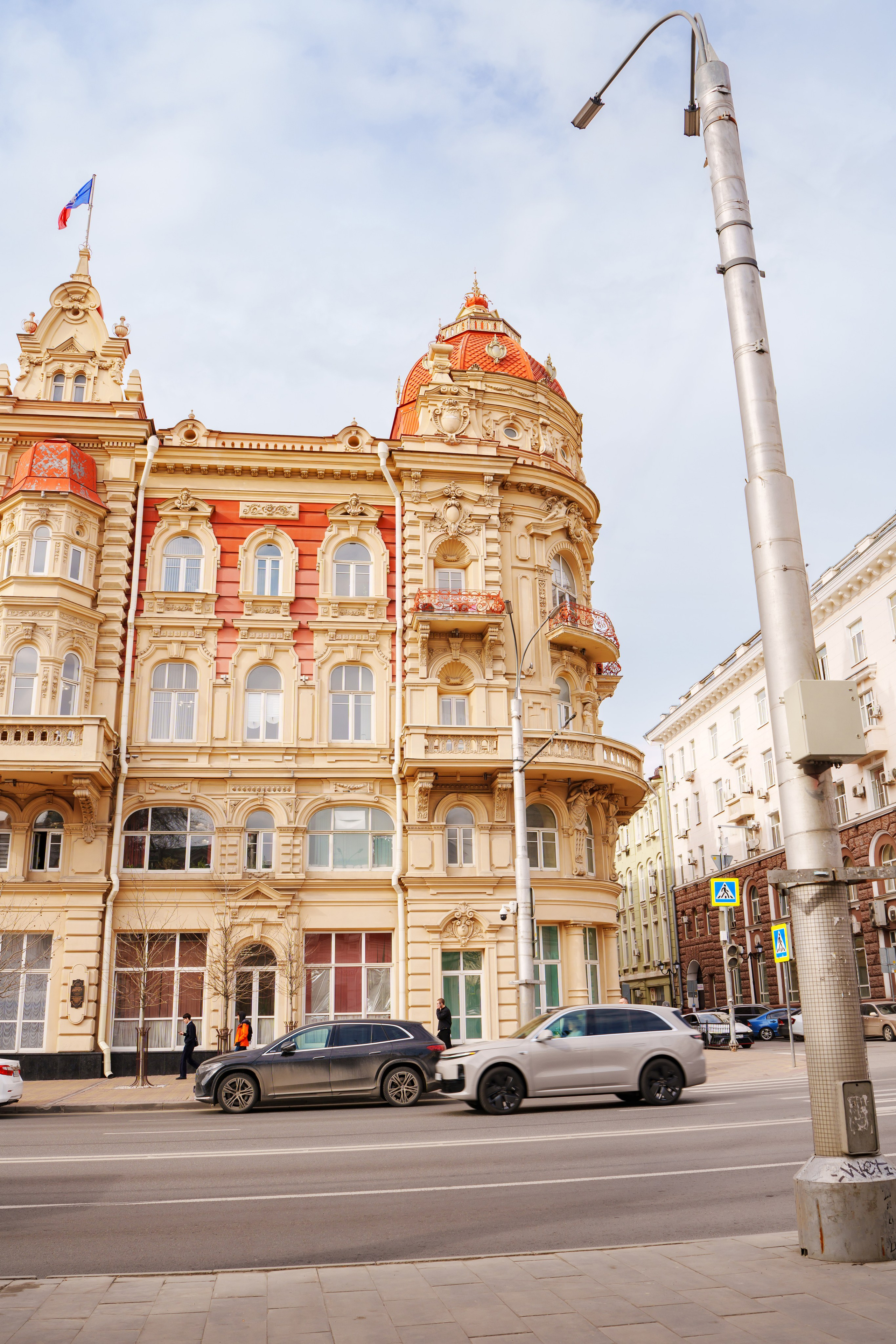 Фото Ростова-на-Дону скачать бесплатно | Красивые виды города, достопримечательности, фасады заведений. Свадебный и семейный фотограф в Ростове-на-Дону. Андрей Сайфутдинов