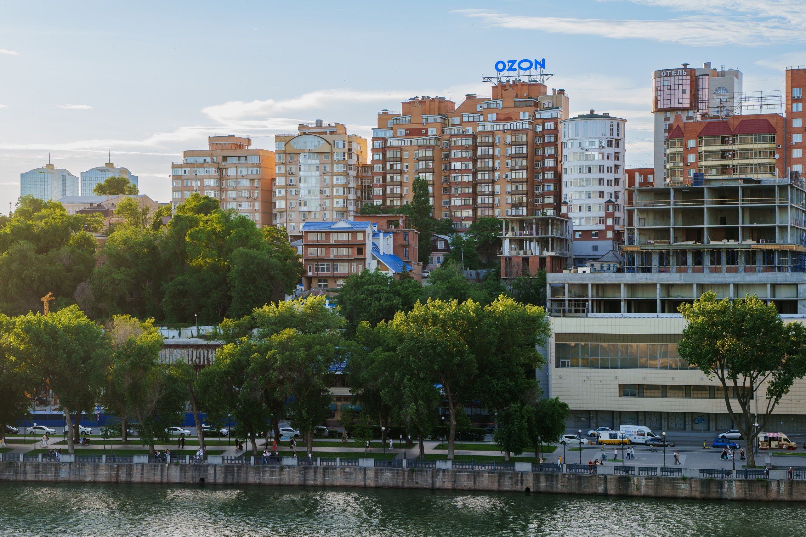 Фото Ростова-на-Дону скачать бесплатно | Красивые виды города, достопримечательности, фасады заведений. Свадебный и семейный фотограф в Ростове-на-Дону. Андрей Сайфутдинов