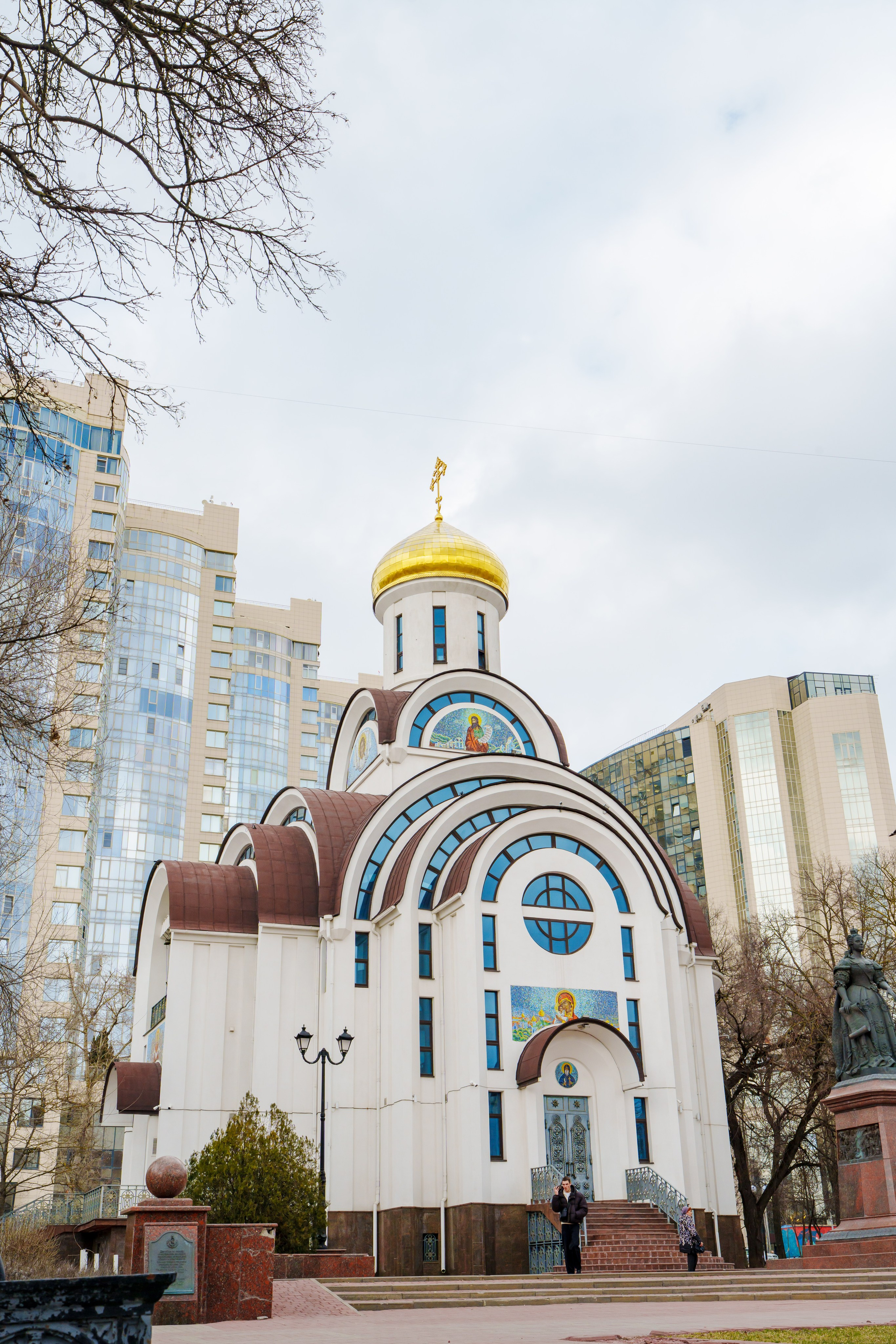 Фото Ростова-на-Дону скачать бесплатно | Красивые виды города, достопримечательности, фасады заведений. Свадебный и семейный фотограф в Ростове-на-Дону. Андрей Сайфутдинов