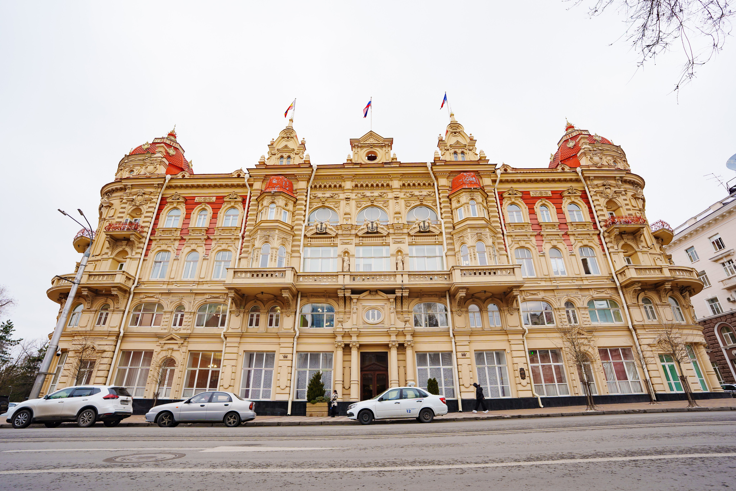 Фото Ростова-на-Дону скачать бесплатно | Красивые виды города, достопримечательности, фасады заведений. Свадебный и семейный фотограф в Ростове-на-Дону. Андрей Сайфутдинов