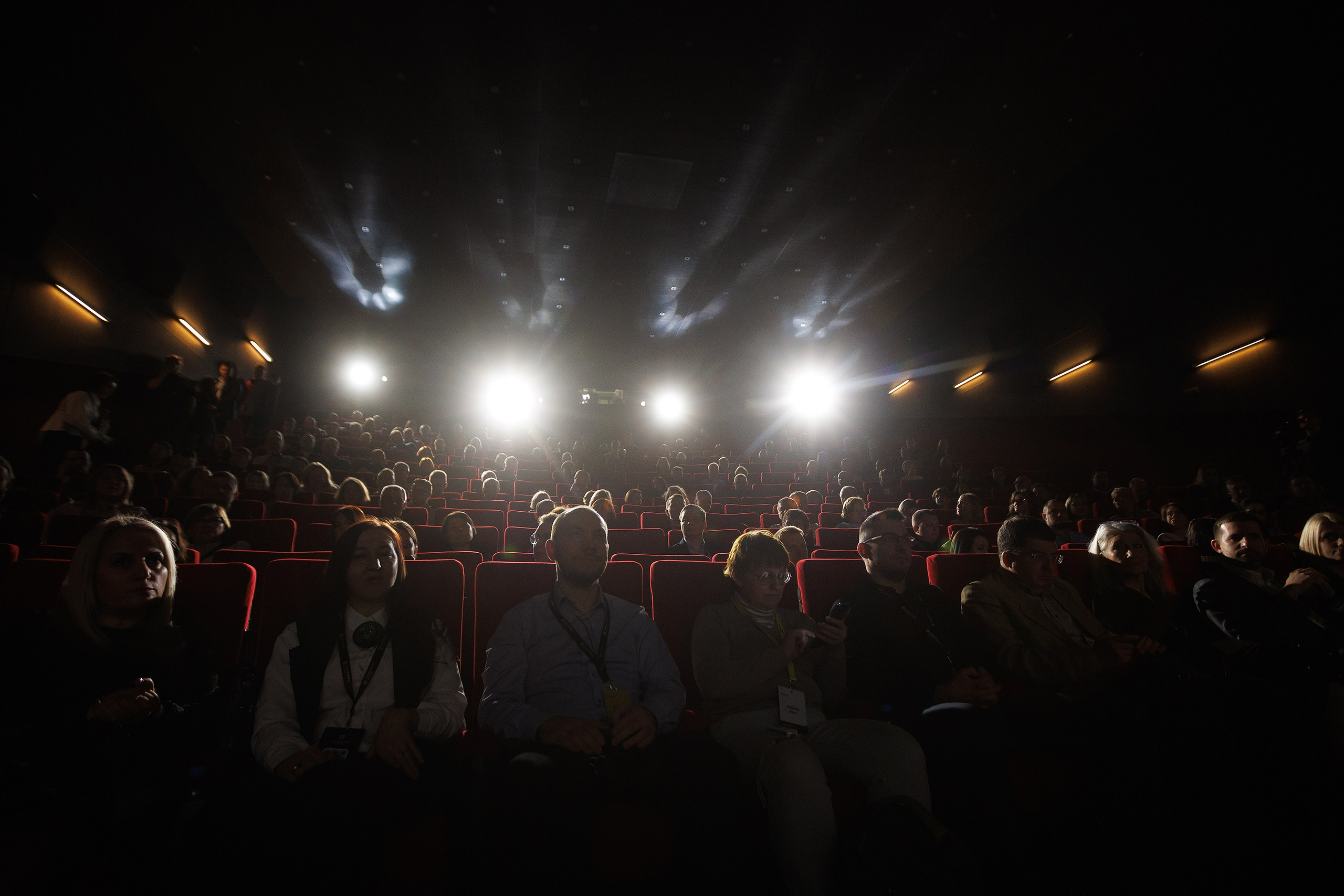 Репортажная фотосъемка мероприятия. Профессиональный фотограф в Новосибирске