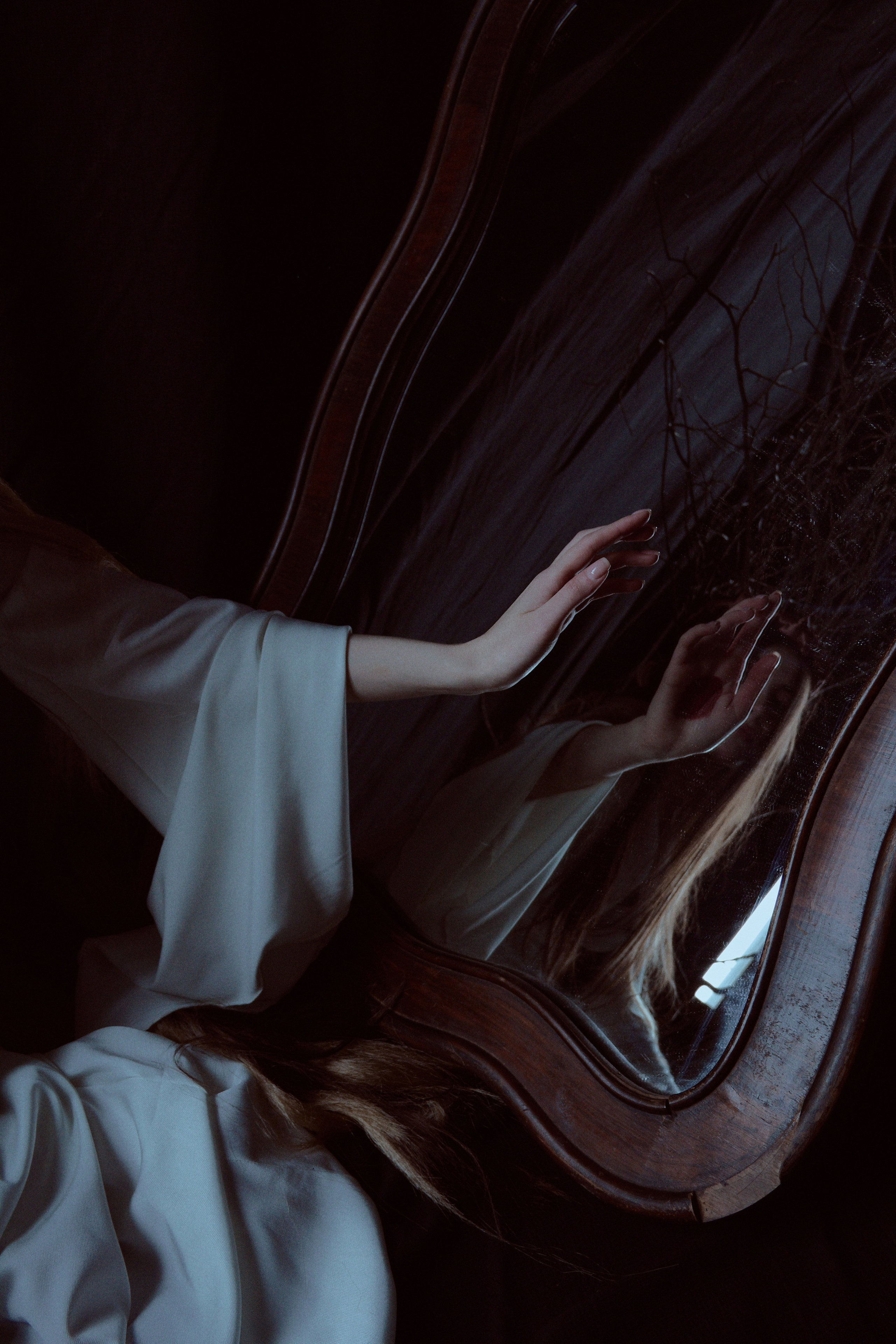 Группа Kohl. Обложка для трека. Фотограф лавстори Москва/МО Приятелева Ангелина