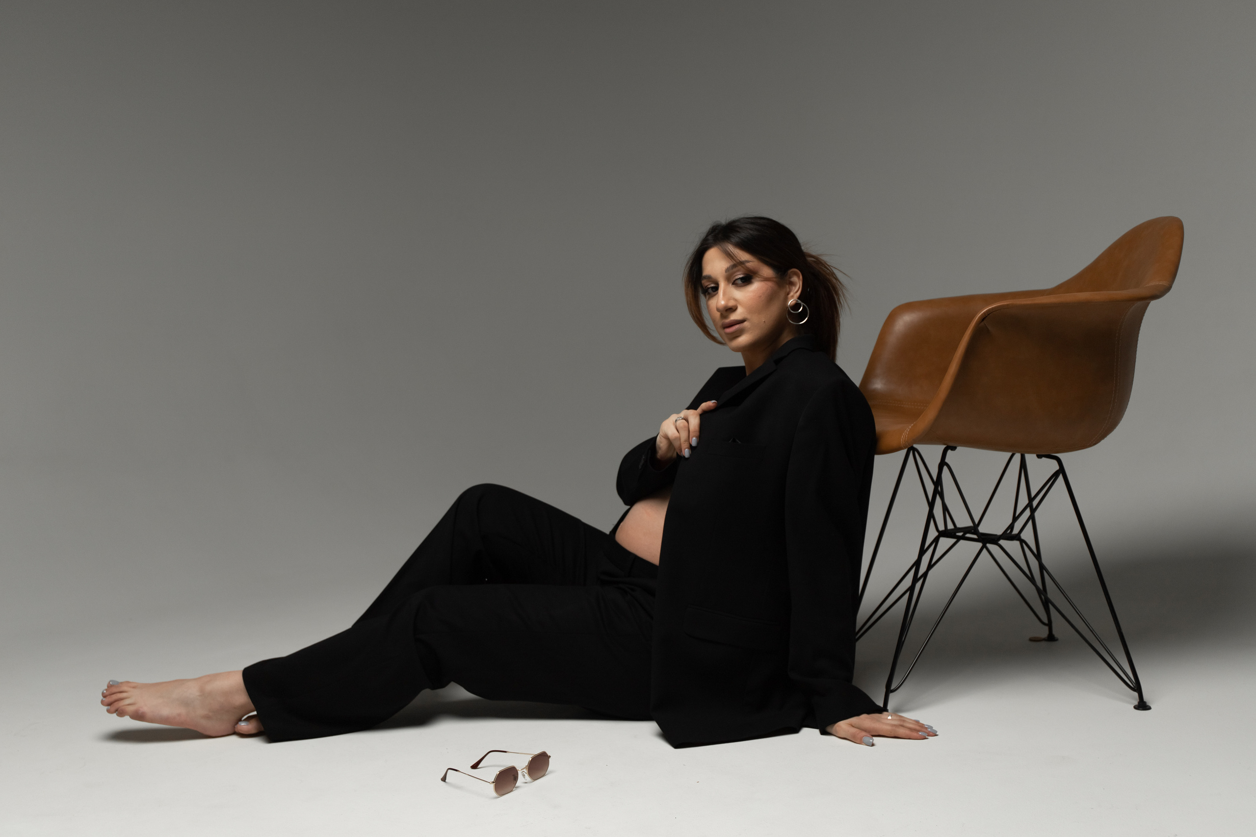 Стильная фотосессия «В ожидании» для Армине. Фотограф беременности в Санкт-Петербурге Анна Тюжина