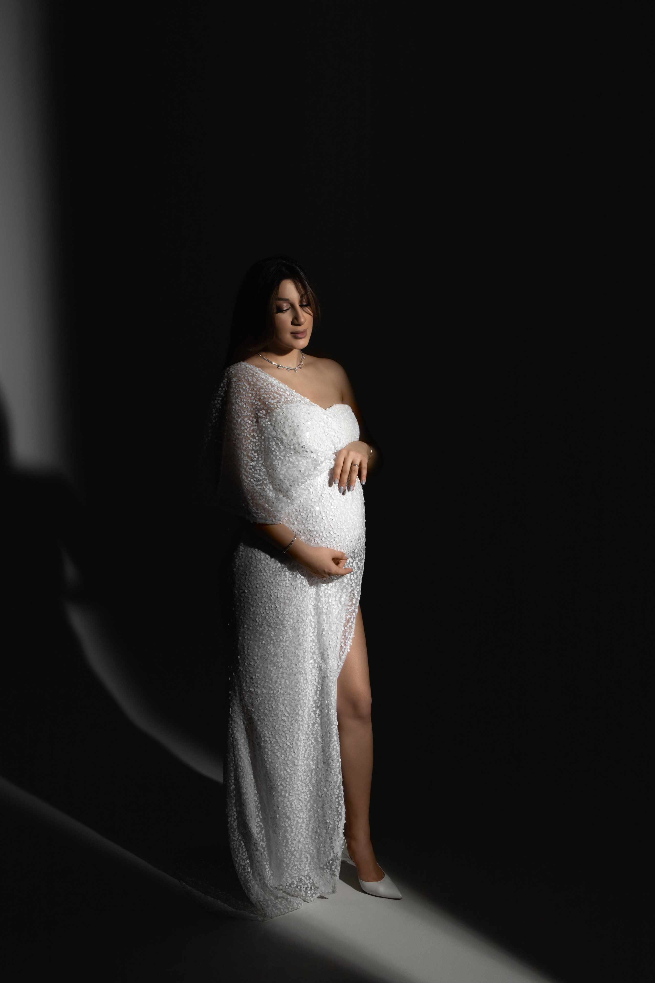 Стильная фотосессия «В ожидании» для Армине. Фотограф беременности в Санкт-Петербурге Анна Тюжина