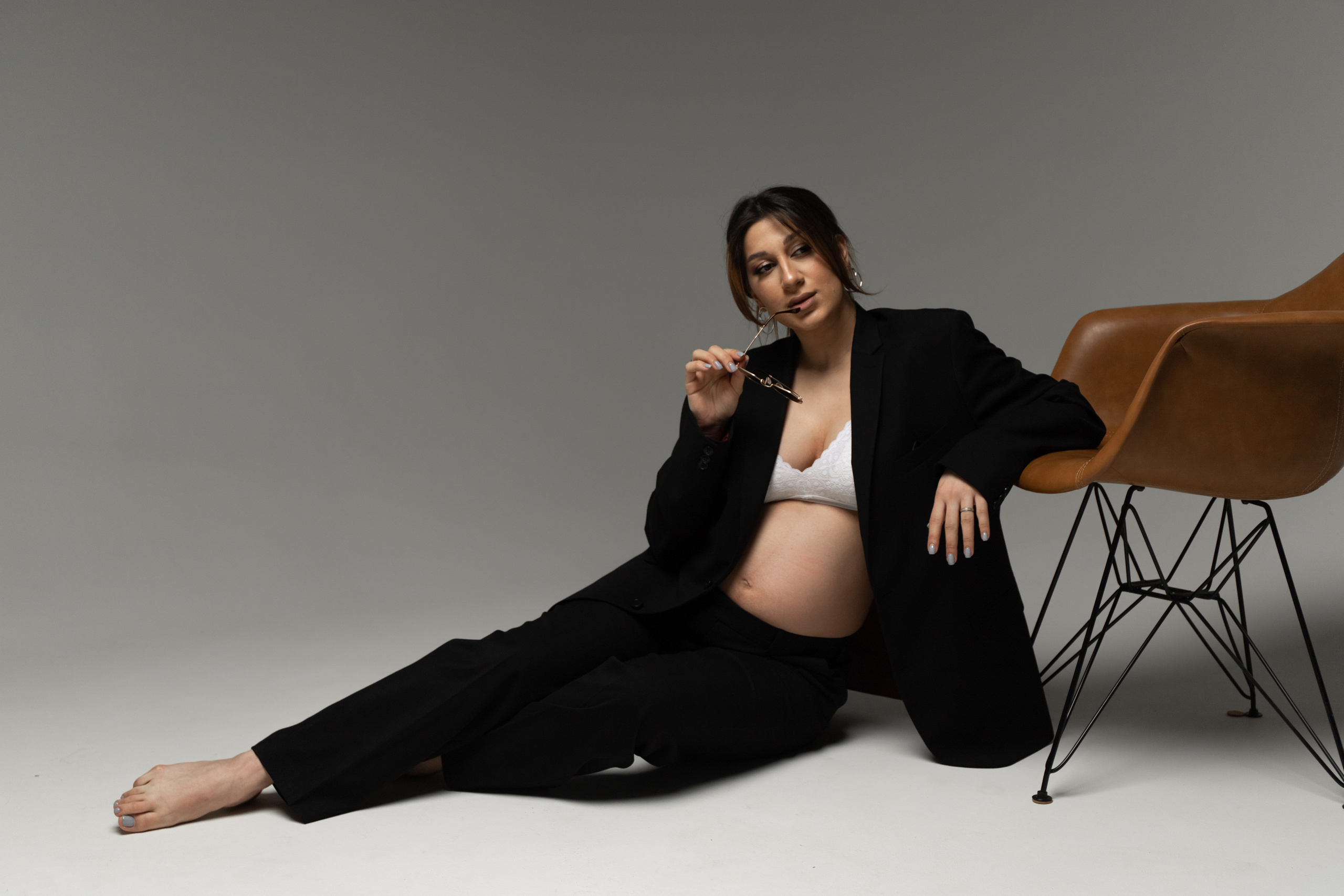 Стильная фотосессия «В ожидании» для Армине. Фотограф беременности в Санкт-Петербурге Анна Тюжина