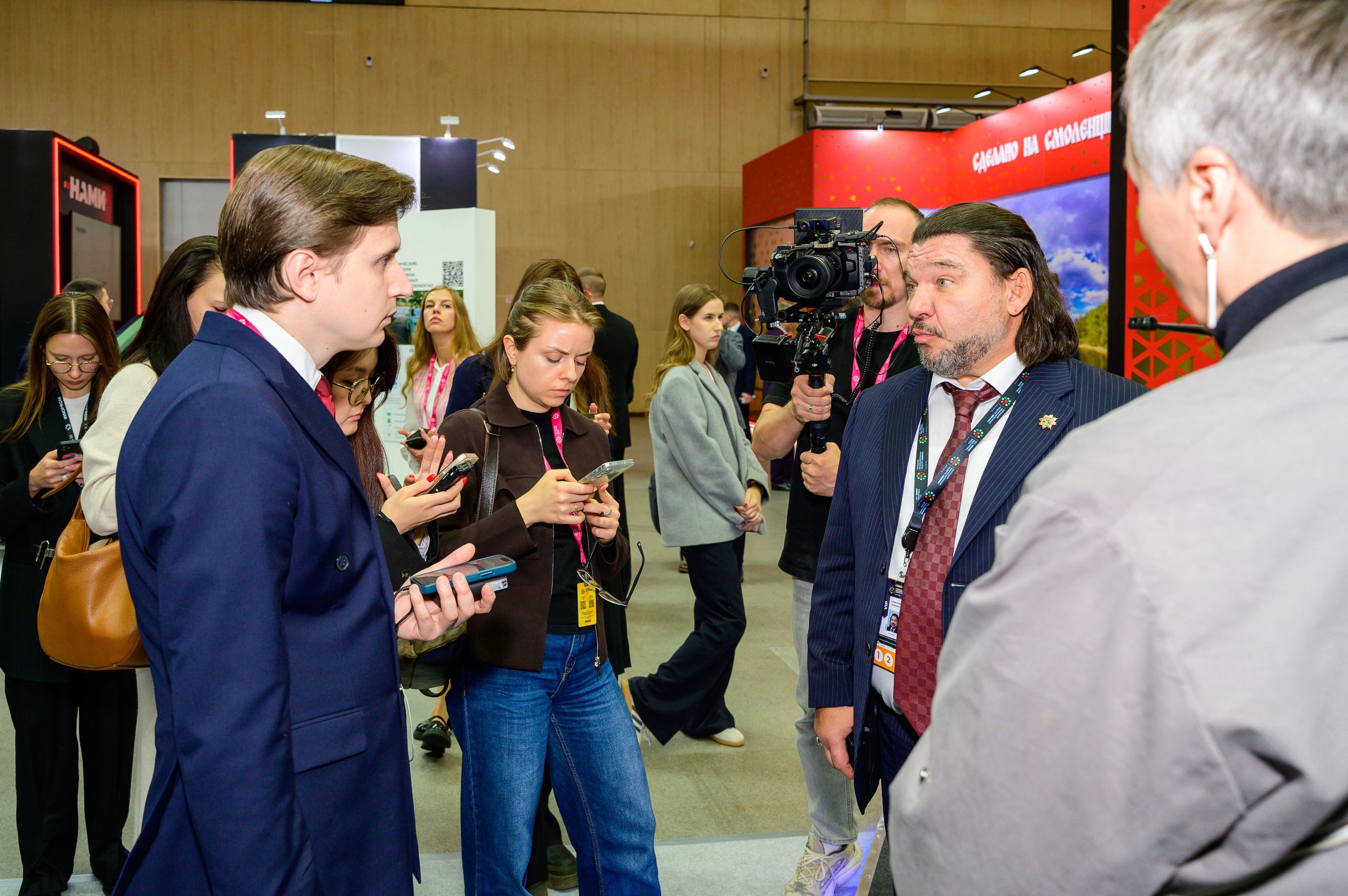 BigindustrialweekBelarus. Фотоуслуги, услуги фотографа, фотографирование важных событий