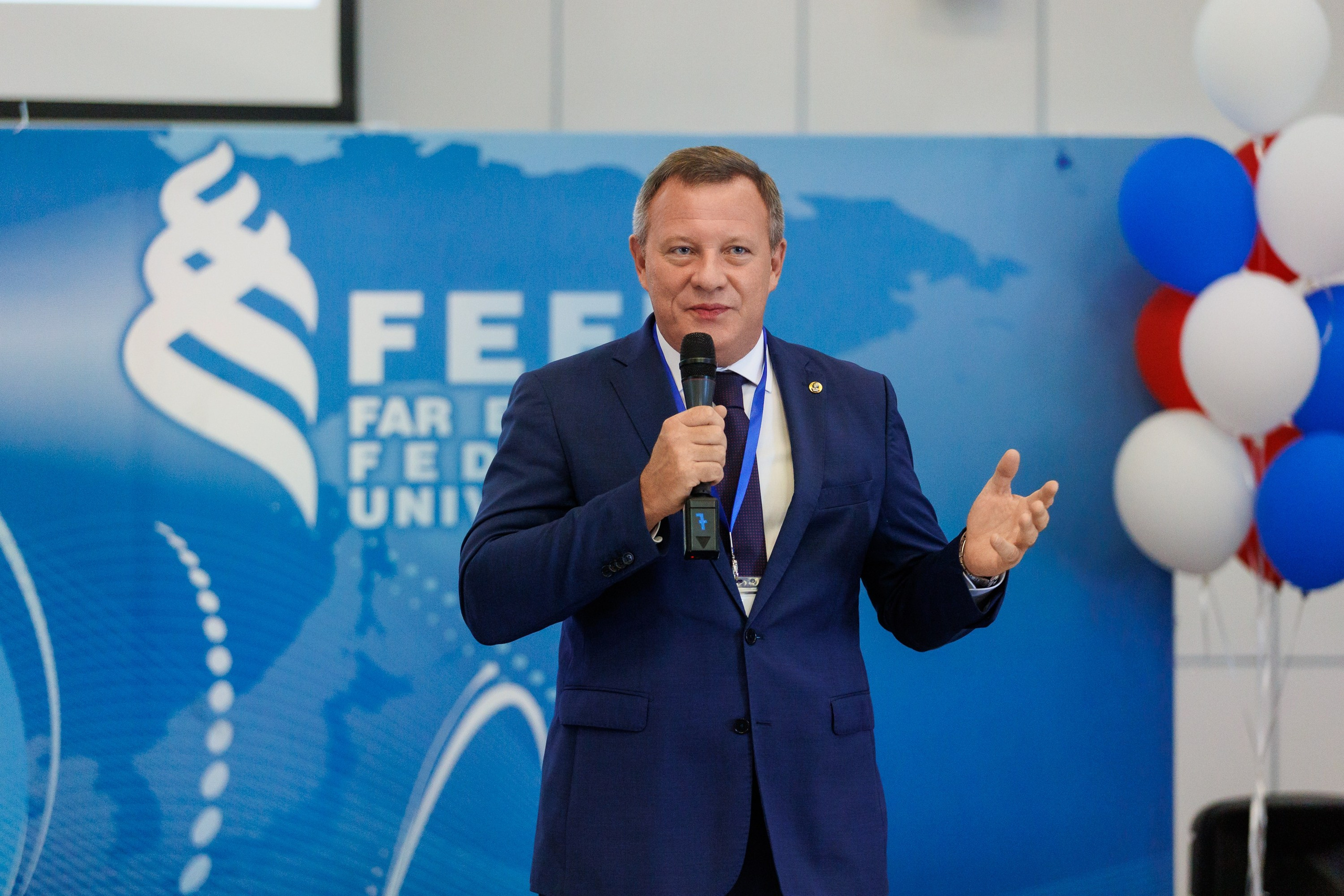 Конференция Хирургии сердца. Репортажный и студийный фотограф во Владивостоке Дударева Софья