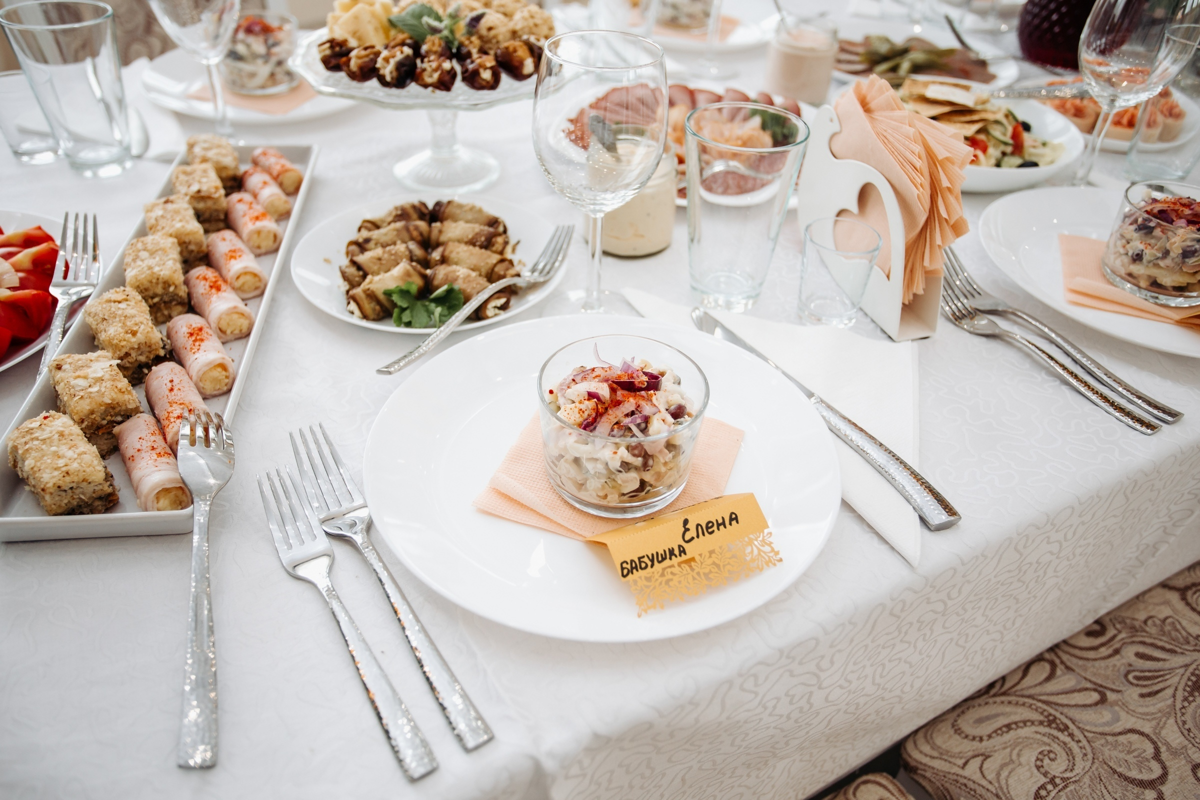 лавстори, фотограф Витебск, фотограф Минск , свадьба, свадебный фотограф Витебск, свадебный фотограф Минск, свадебное платье Витебск, свадебное платье Минск, букет невесты