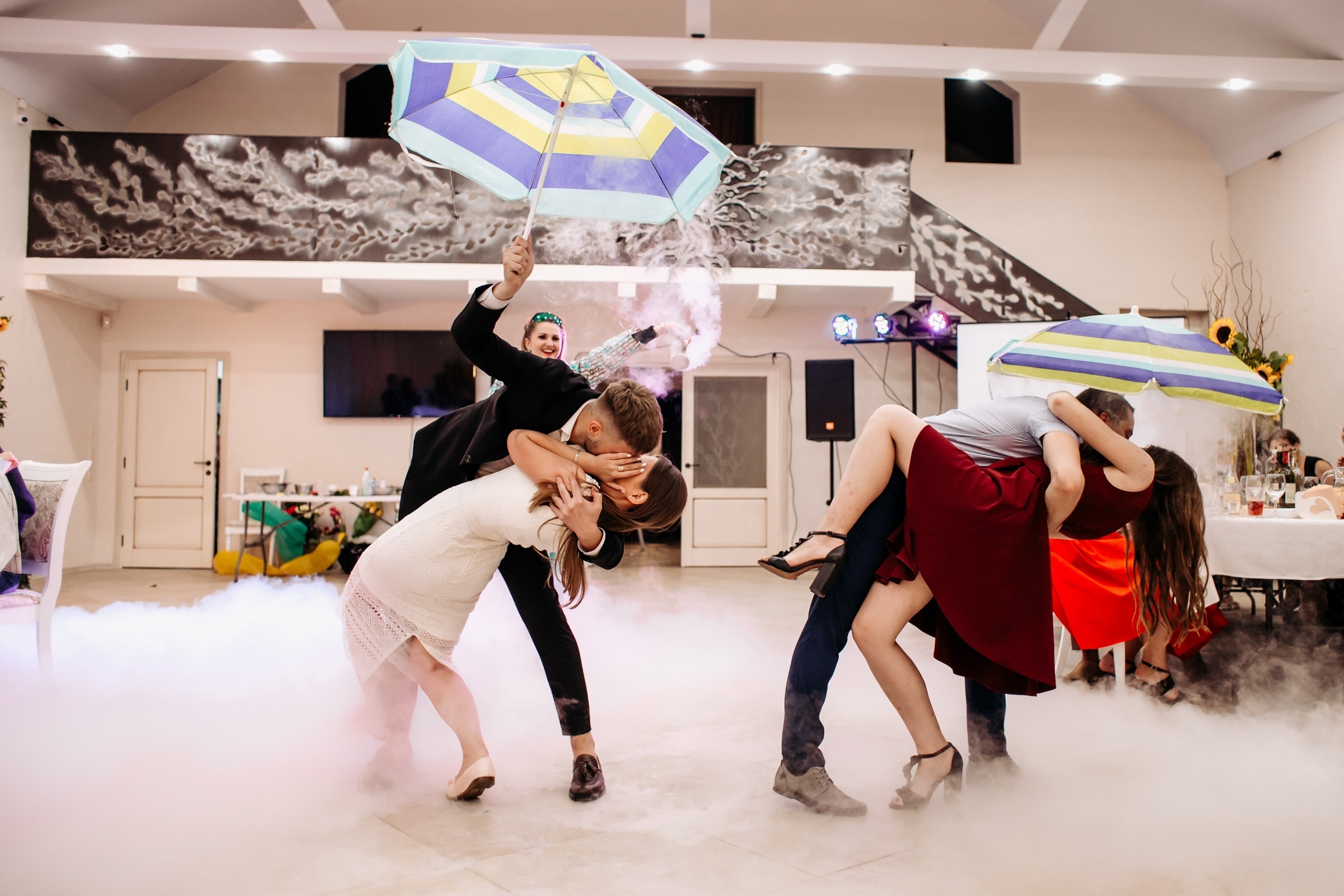 лавстори, фотограф Витебск, фотограф Минск , свадьба, свадебный фотограф Витебск, свадебный фотограф Минск, свадебное платье Витебск, свадебное платье Минск, букет невесты