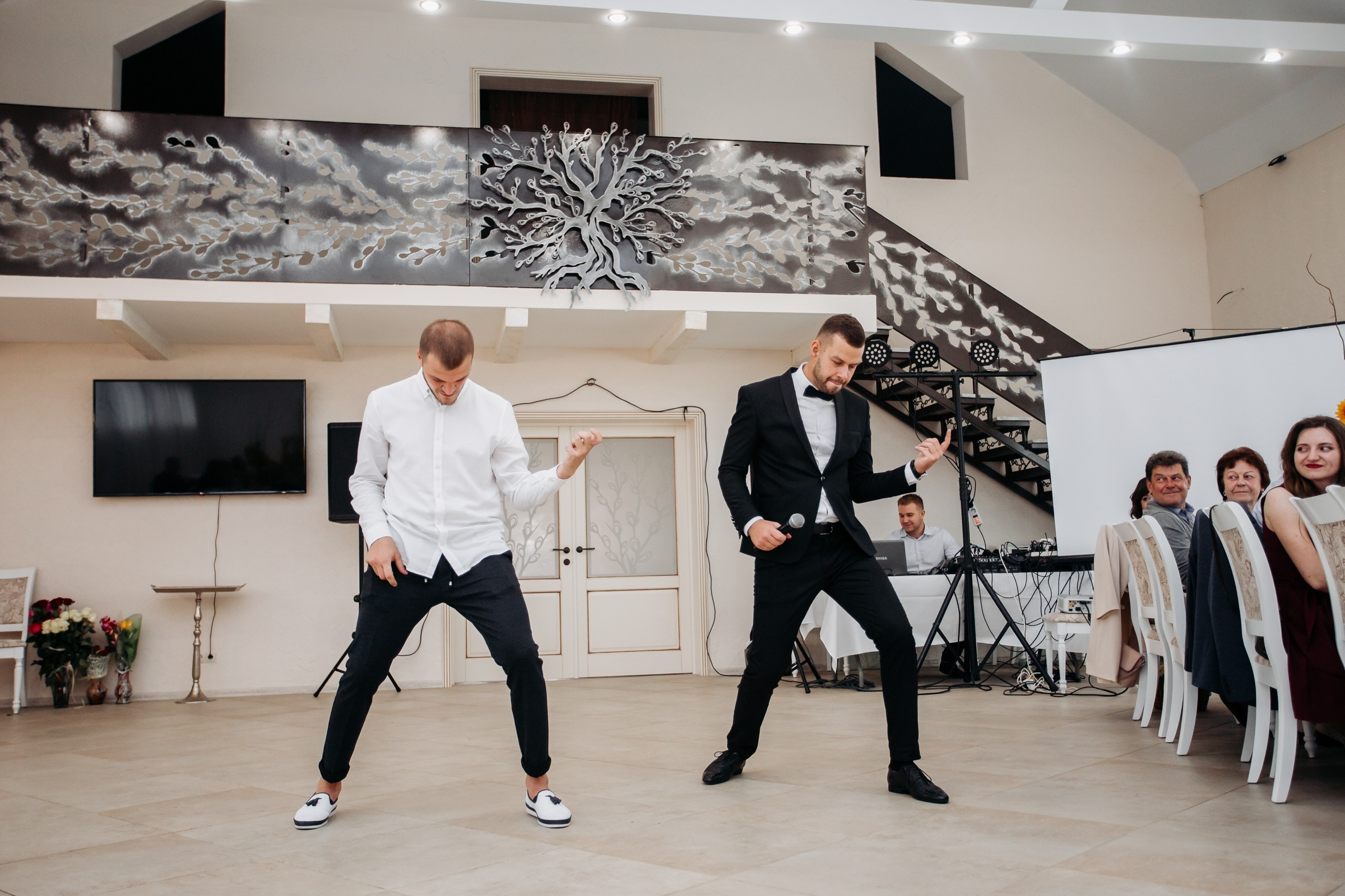 лавстори, фотограф Витебск, фотограф Минск , свадьба, свадебный фотограф Витебск, свадебный фотограф Минск, свадебное платье Витебск, свадебное платье Минск, букет невесты