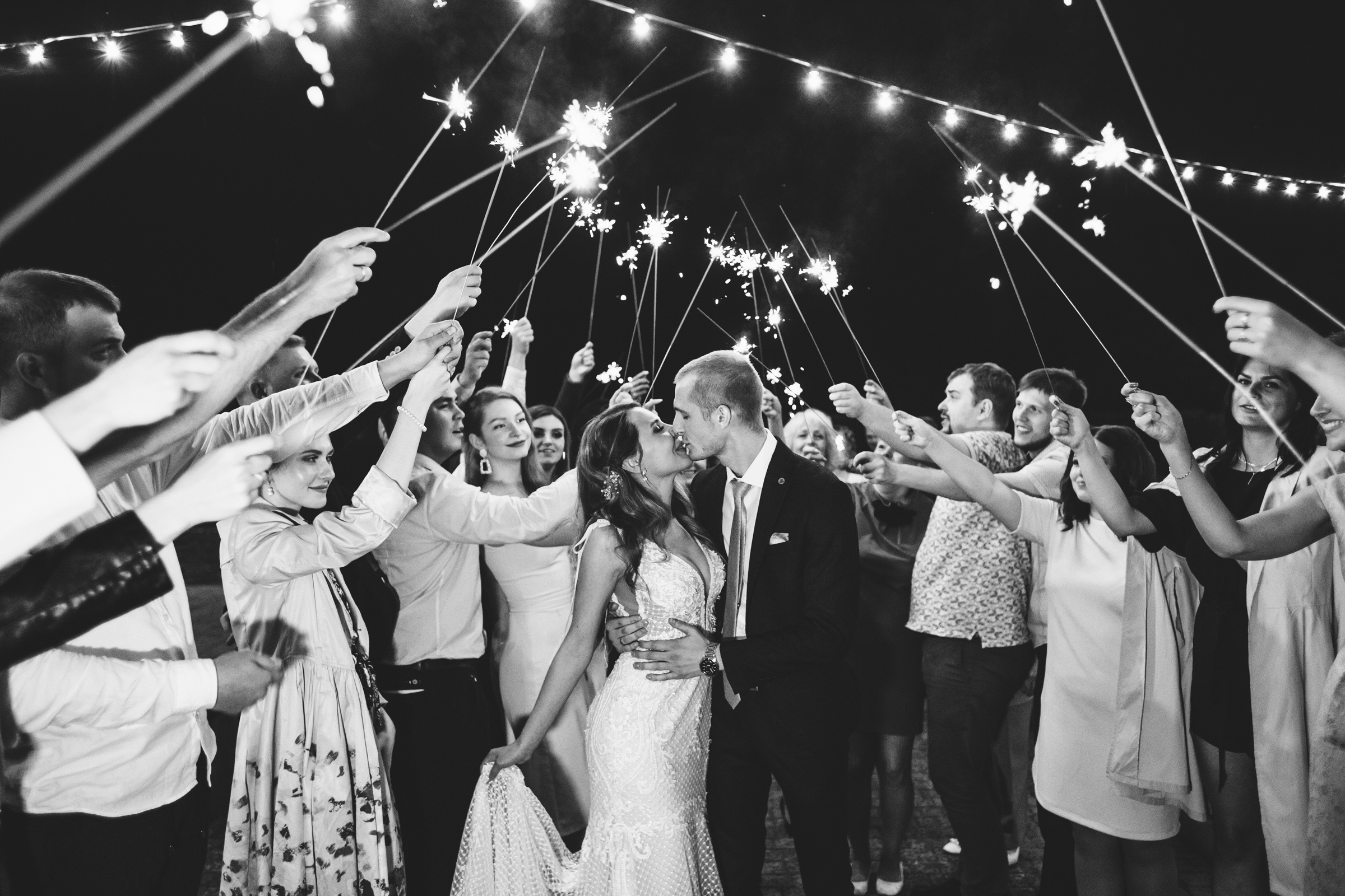 лавстори, фотограф Витебск, фотограф Минск , свадьба, свадебный фотограф Витебск, свадебный фотограф Минск, свадебное платье Витебск, свадебное платье Минск, букет невесты