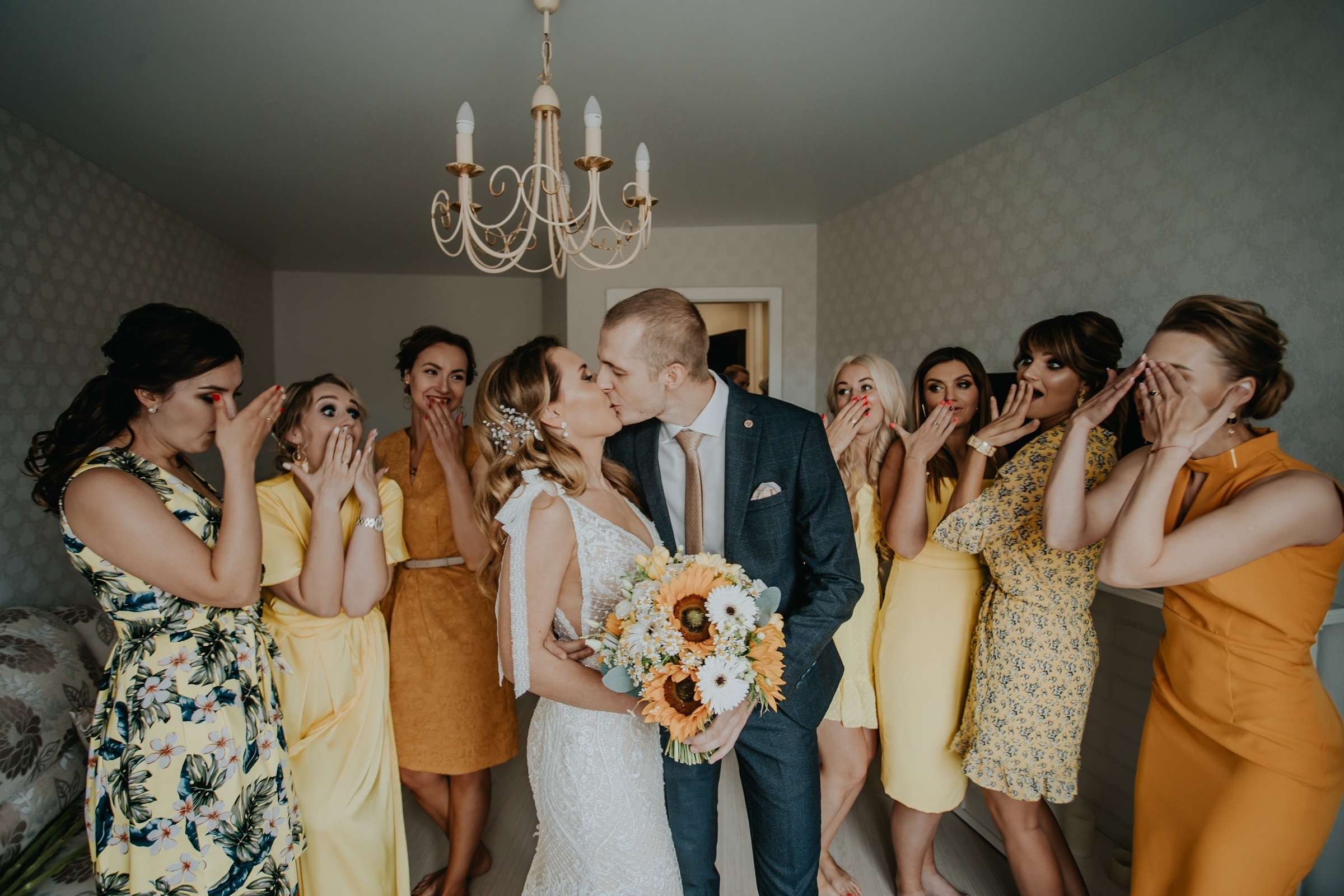 лавстори, фотограф Витебск, фотограф Минск , свадьба, свадебный фотограф Витебск, свадебный фотограф Минск, свадебное платье Витебск, свадебное платье Минск, букет невесты