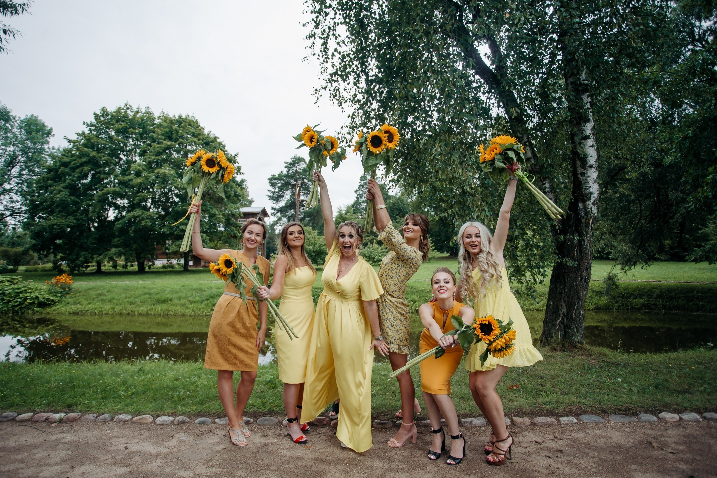 лавстори, фотограф Витебск, фотограф Минск , свадьба, свадебный фотограф Витебск, свадебный фотограф Минск, свадебное платье Витебск, свадебное платье Минск, букет невесты