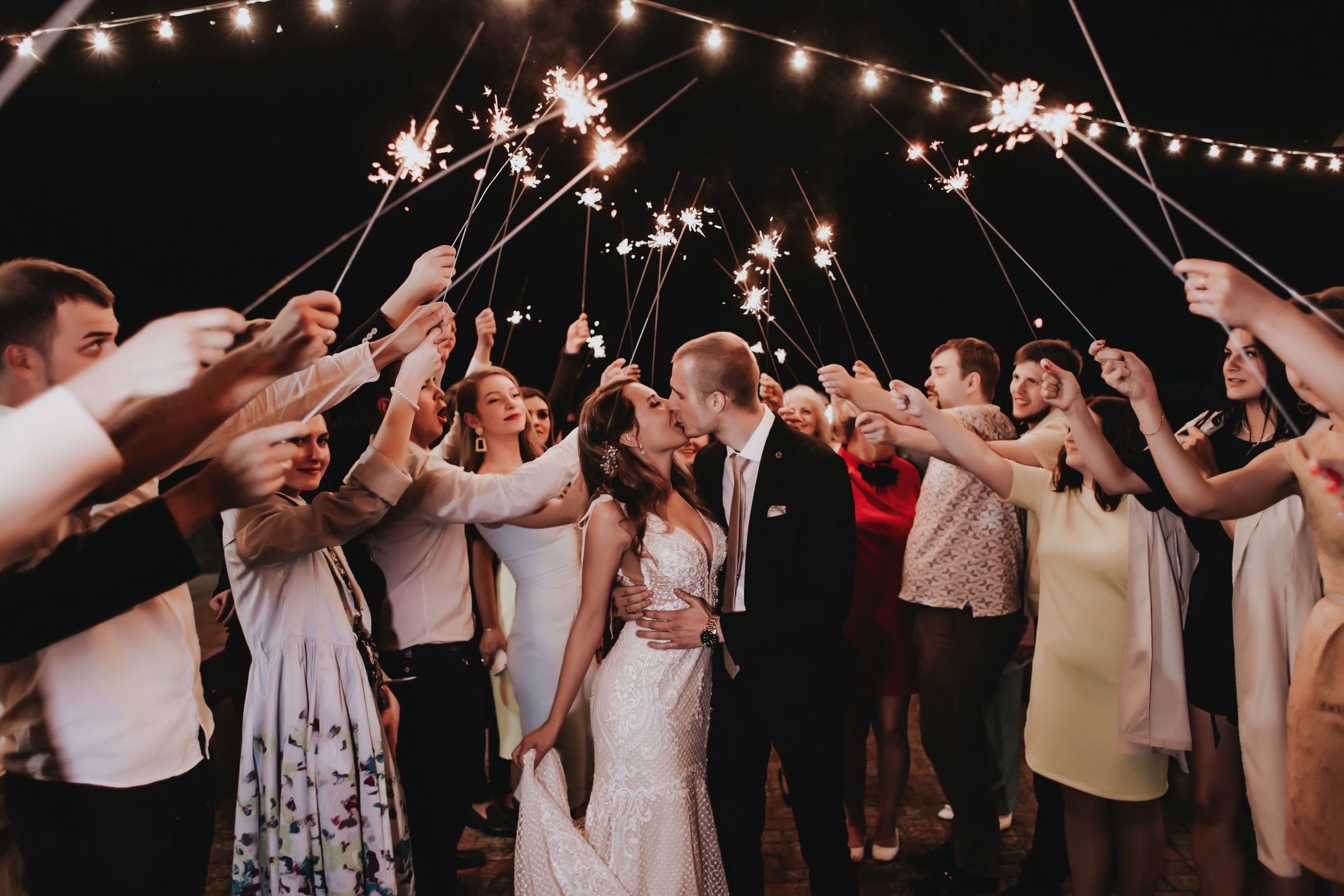 лавстори, фотограф Витебск, фотограф Минск , свадьба, свадебный фотограф Витебск, свадебный фотограф Минск, свадебное платье Витебск, свадебное платье Минск, букет невесты