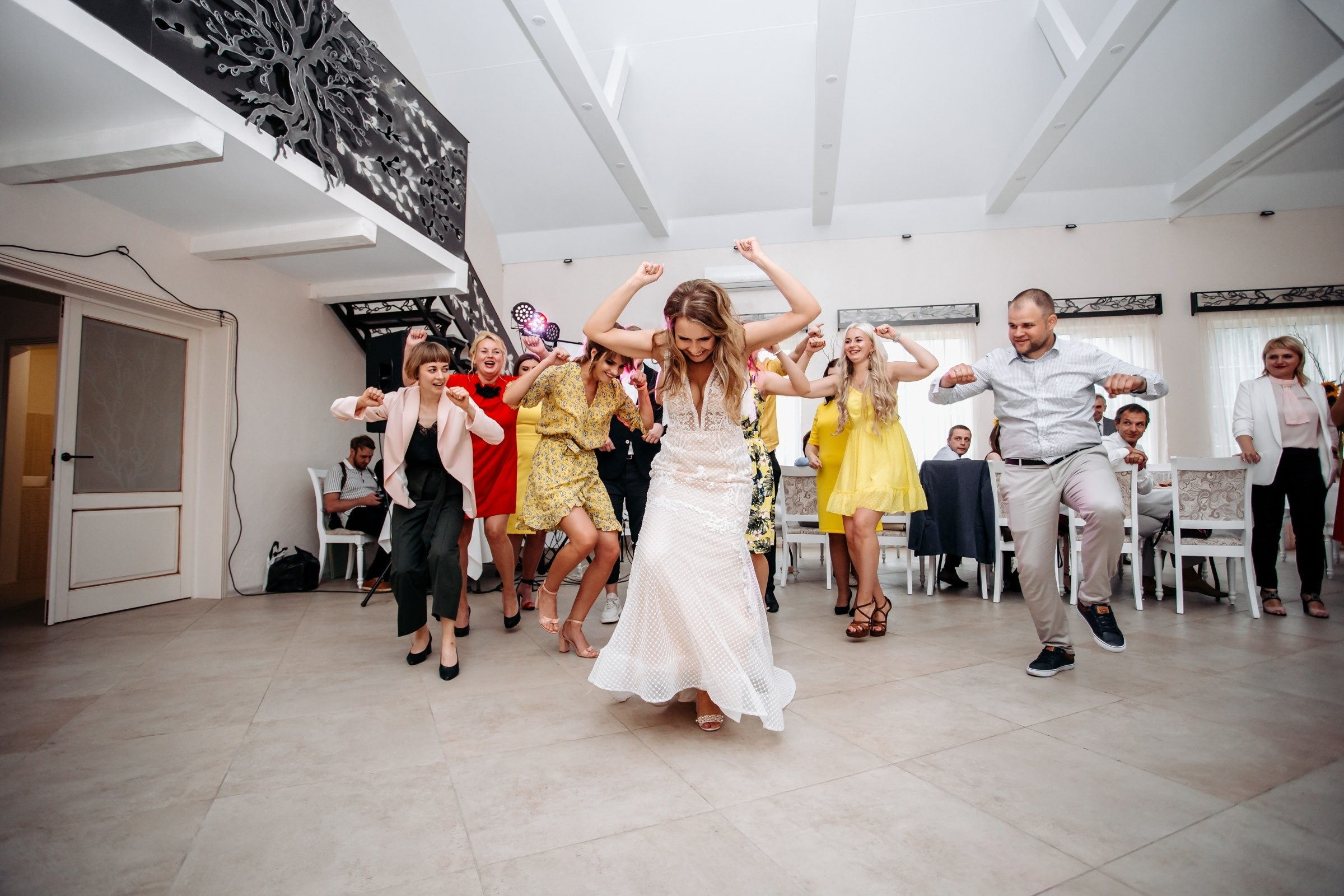 лавстори, фотограф Витебск, фотограф Минск , свадьба, свадебный фотограф Витебск, свадебный фотограф Минск, свадебное платье Витебск, свадебное платье Минск, букет невесты