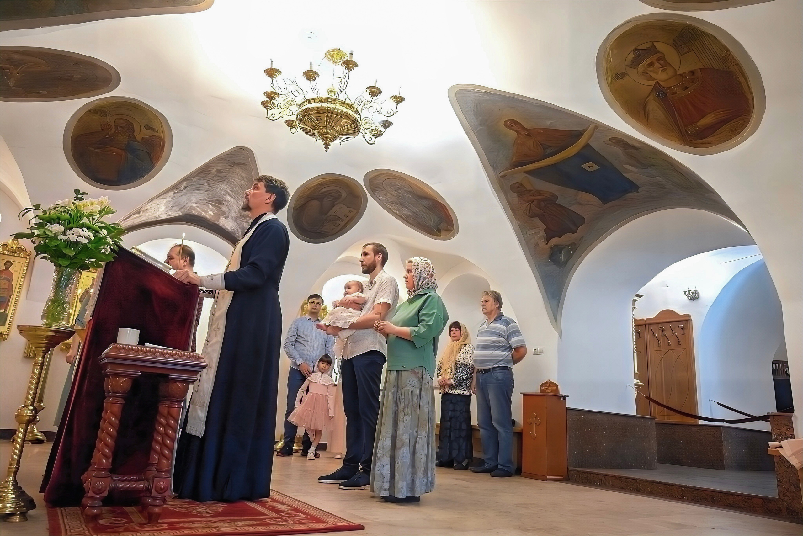 Церковь Покрова Пресвятой Богородицы. Семейный и детский фотограф Москва