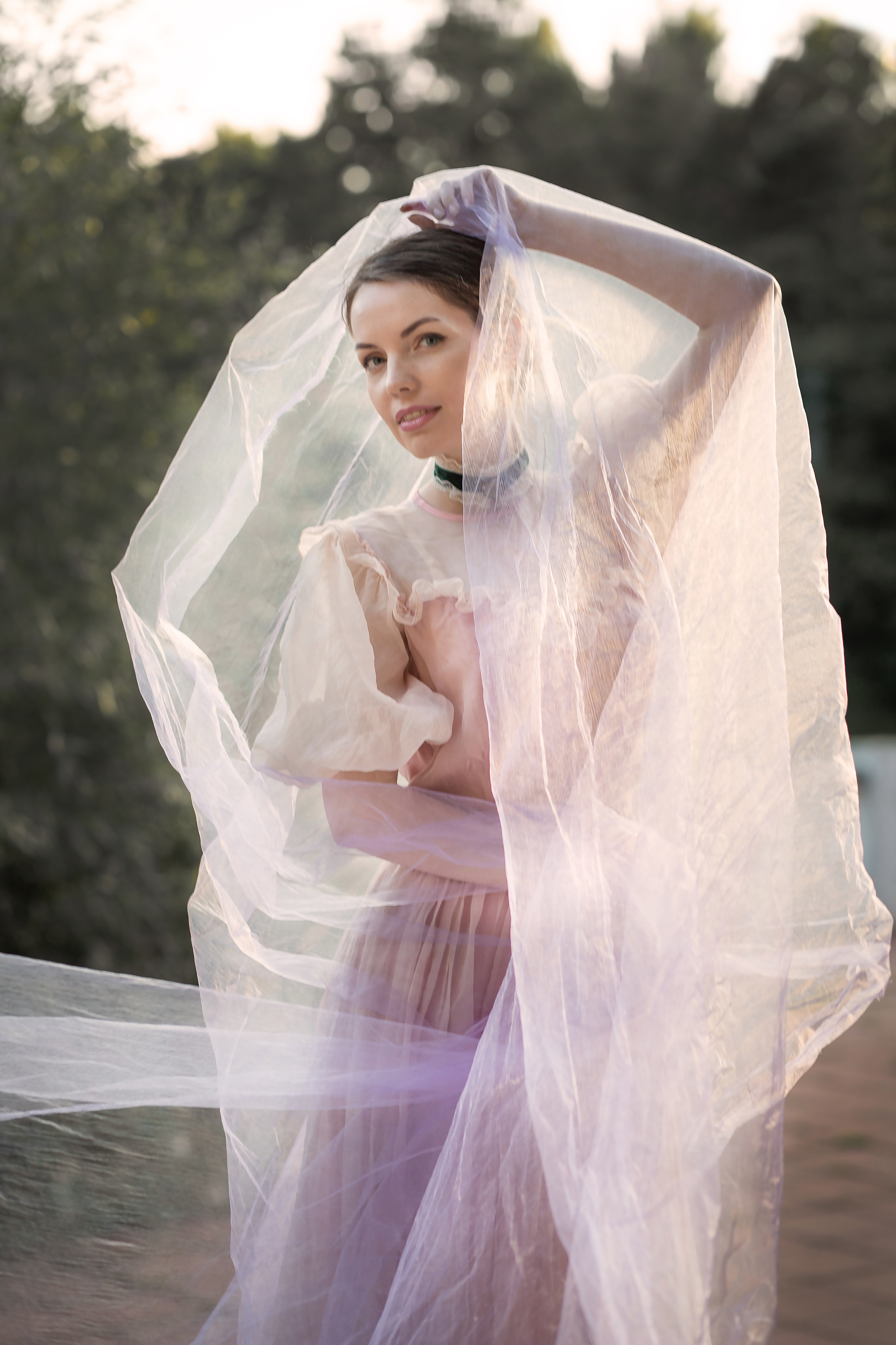 Екатерина. Летняя фото-прогулка на территории знаменитого ресторана «Русь