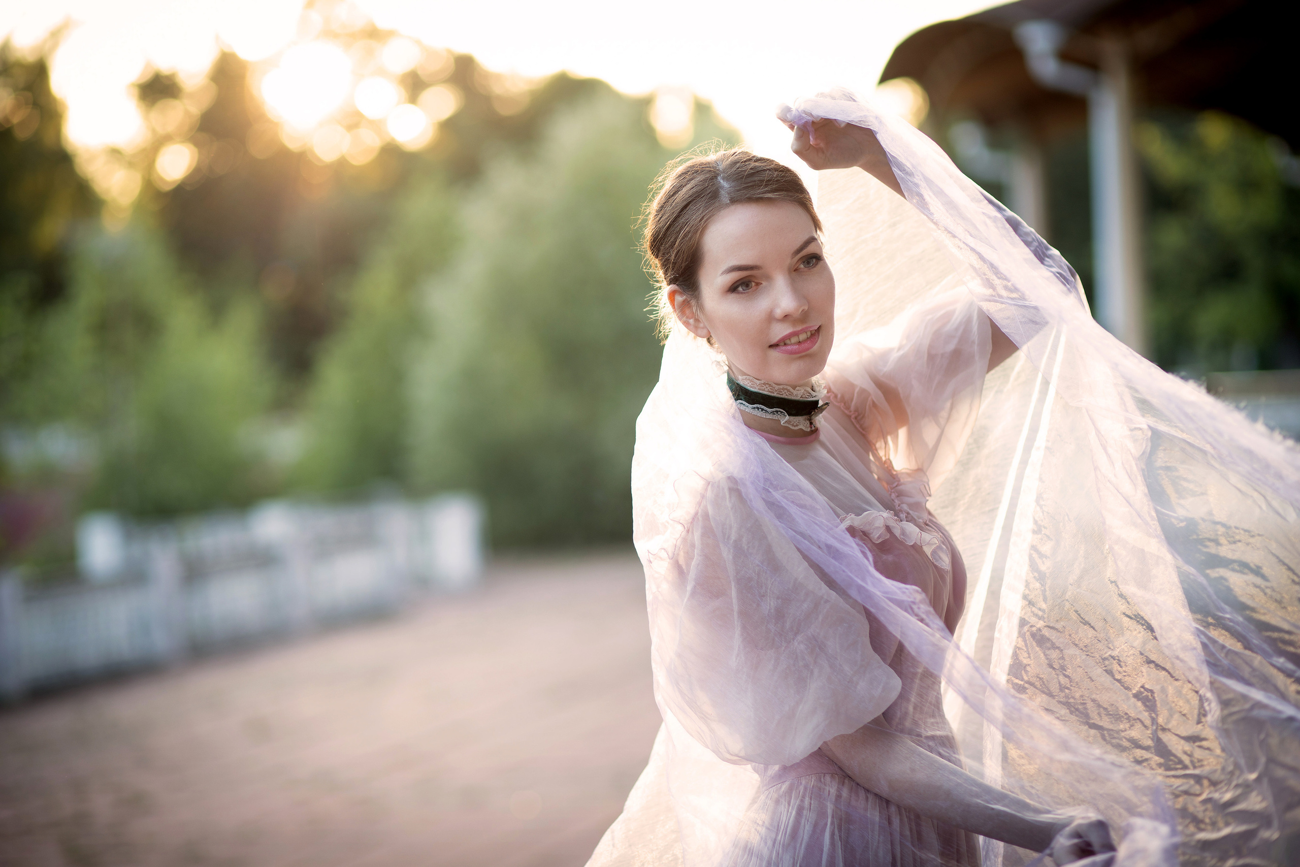 Екатерина. Летняя фото-прогулка на территории знаменитого ресторана «Русь