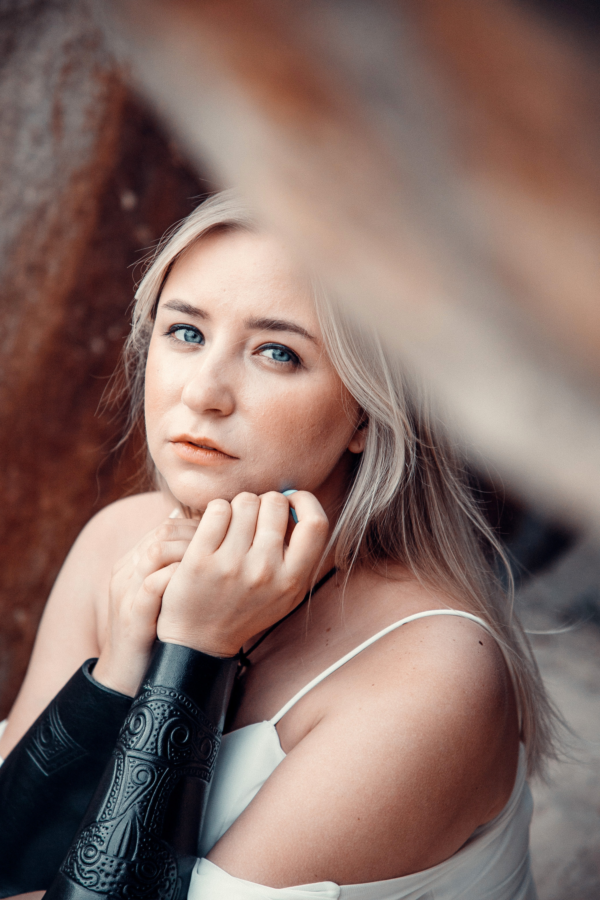 Прекрасная Анастасия в образе Валькирии. Подмосковные карьеры