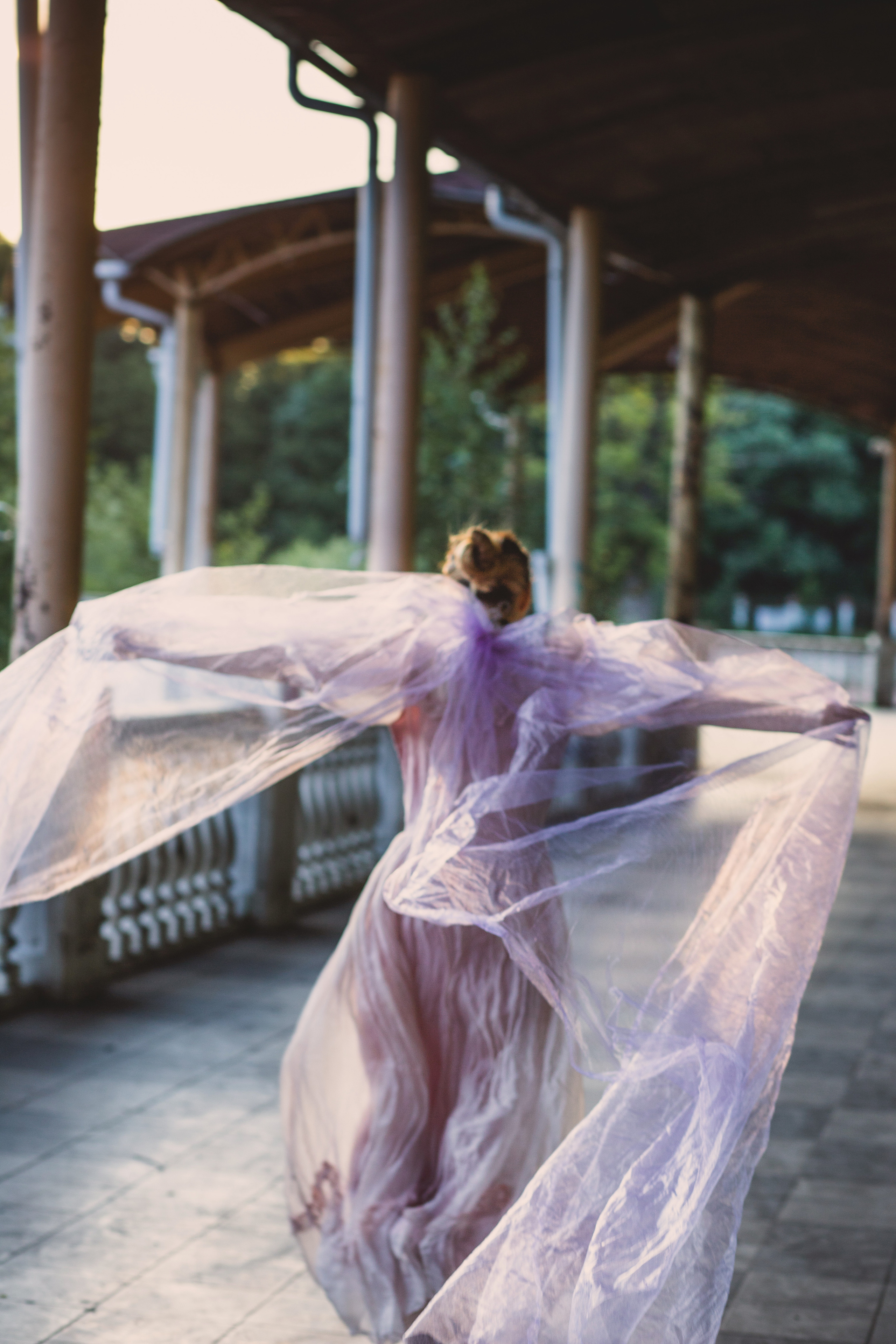 Екатерина. Летняя фото-прогулка на территории знаменитого ресторана «Русь