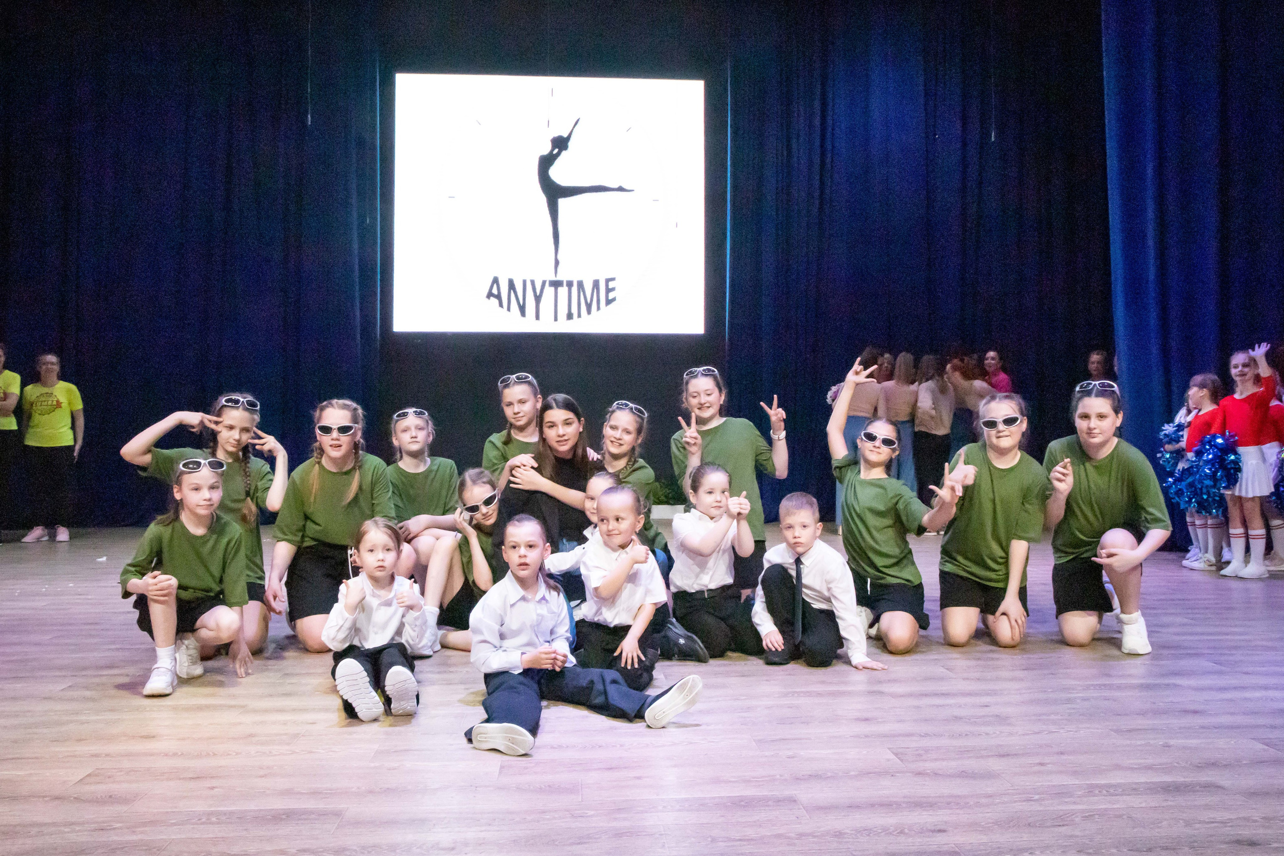 Танцевальное выступление. Свадебный фотограф в городе Подольск МО и Москва Крылова Ирина