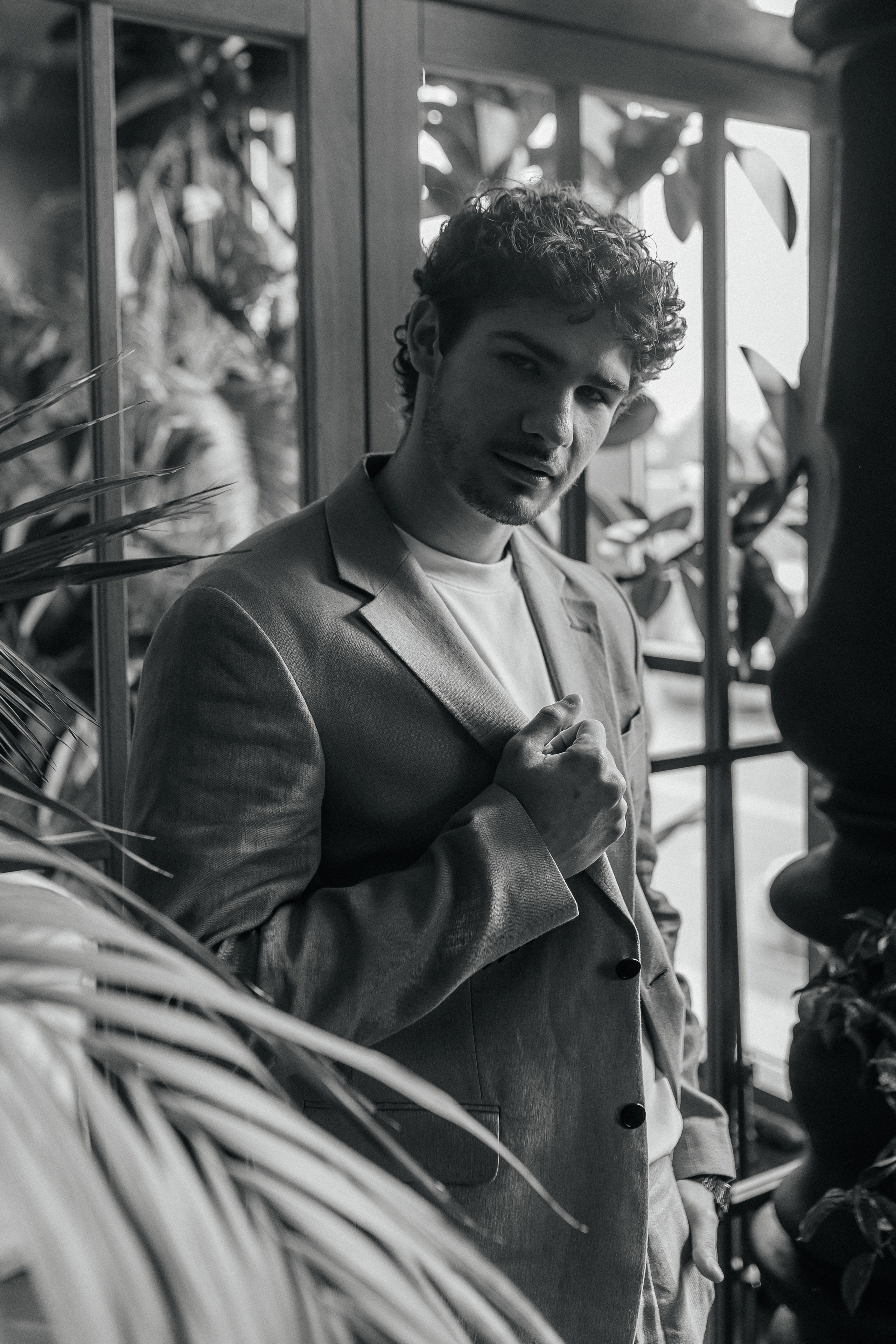 Свадебная история в оранжерее