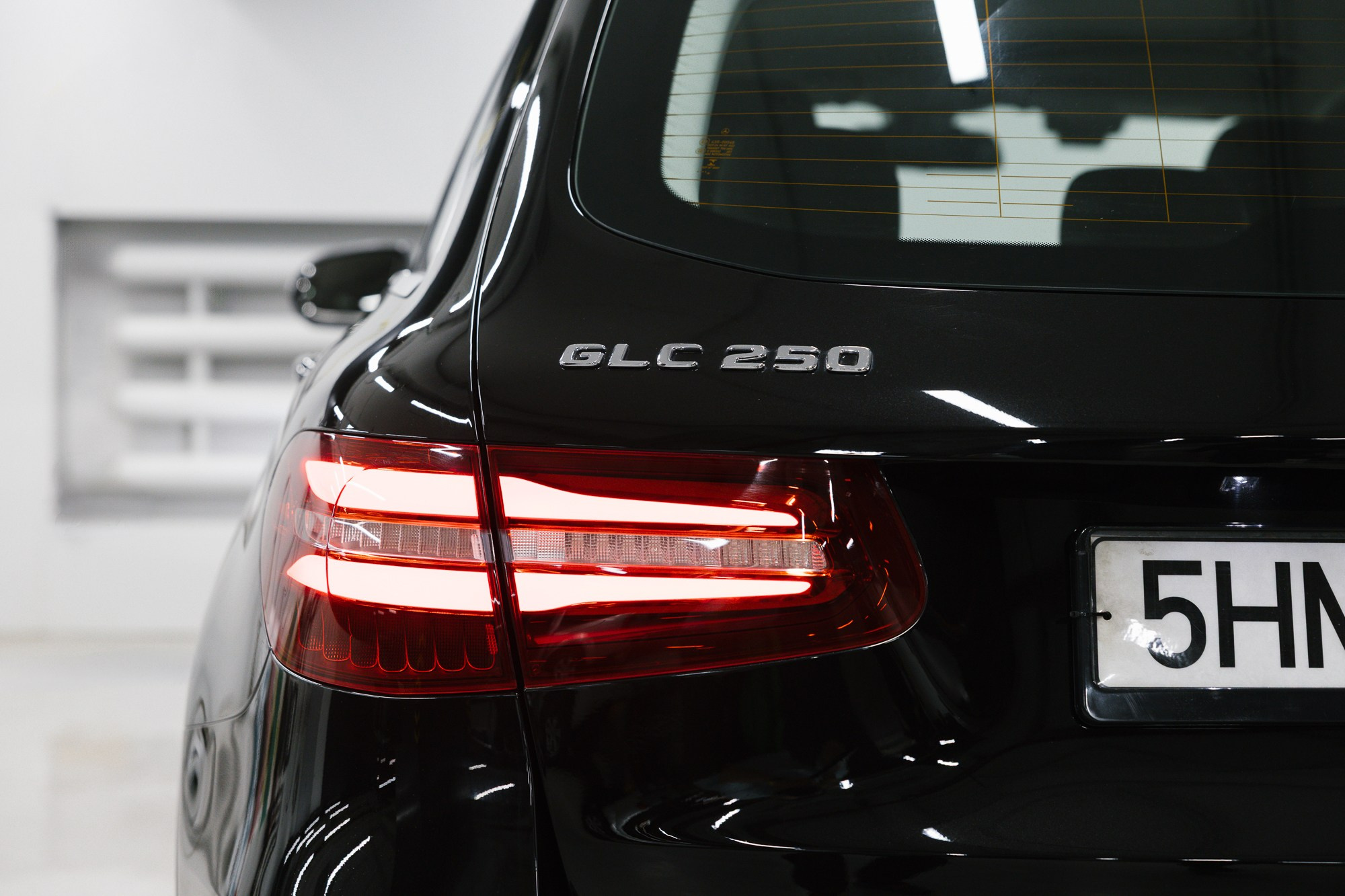 Mercedes-Benz GLC 250 2.0 4MATIC 9G-Tronic (211 л. с.). Автосалон «Х-Авто»