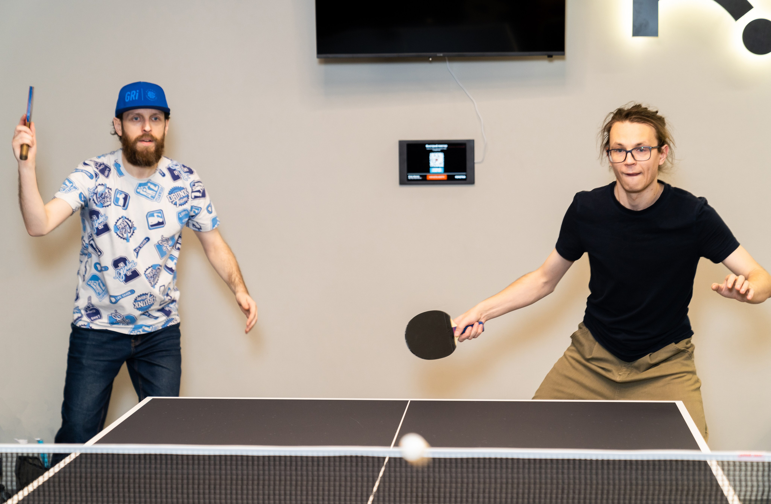 Пинг-понг клуб Ракетка, Брусницын квартал, клуб Ракетка Санкт-Петербург, клуб настольного тенниса в Санкт-Петербурге, пинг-понг клуб в Брусницын квартале Санкт-Петербург 