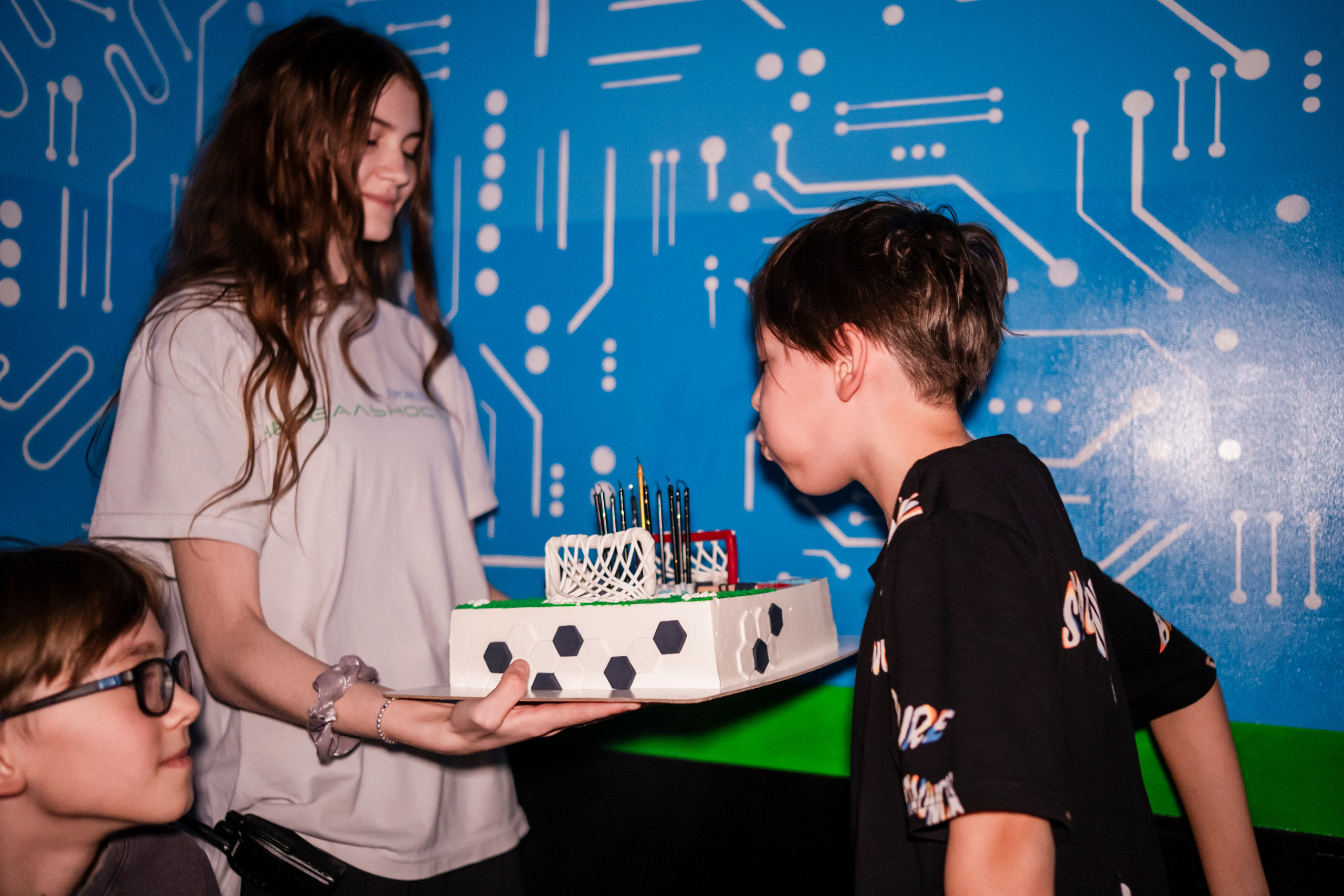 VR (November-December 2024). Felixtones