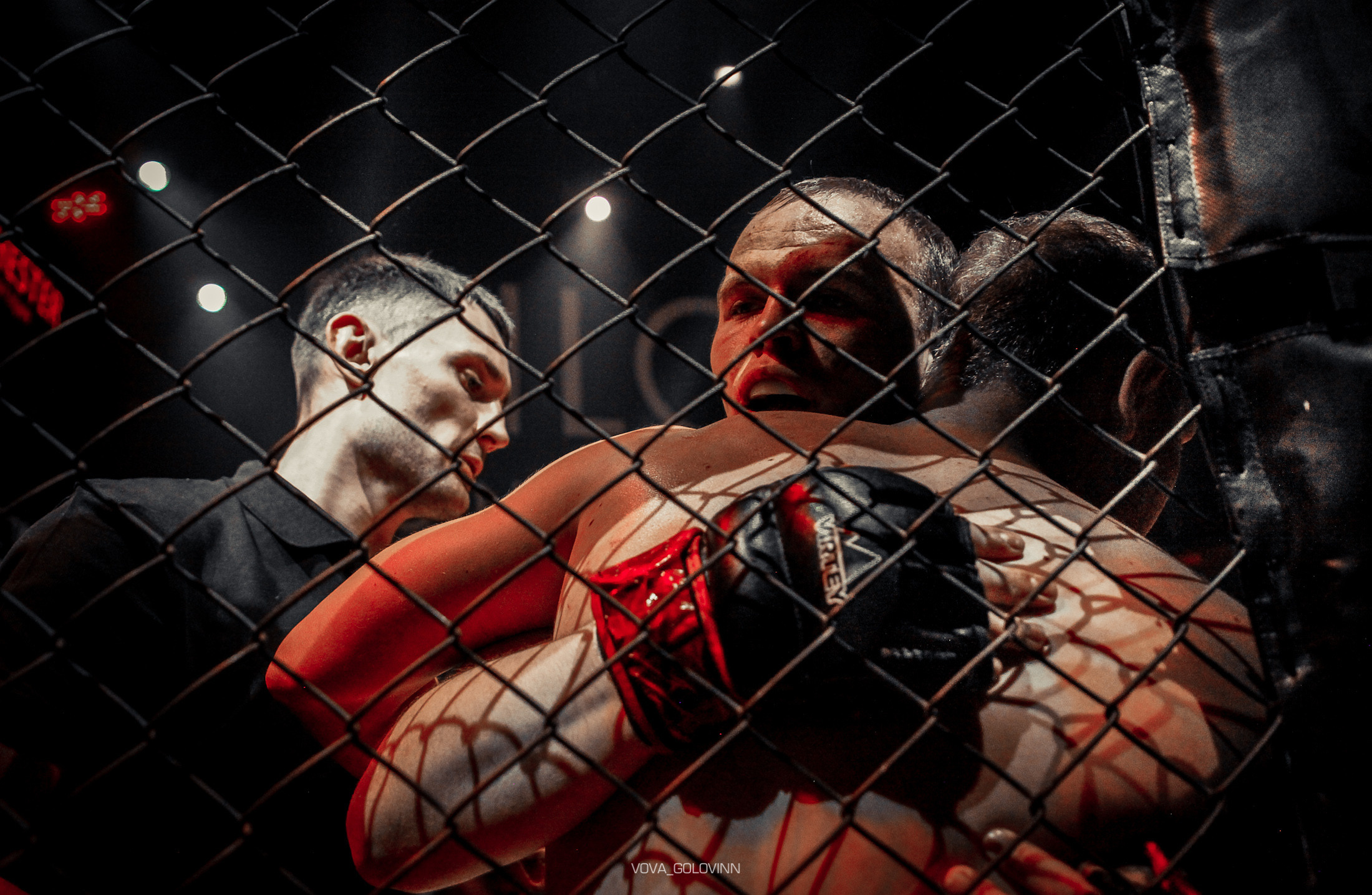 Съемка турниров по ММА, спортивный фотограф Нижний Новгород , спортивный фотограф Головин Владимир, фитнесфотограф Головин Владимир, Съемка турниров единоборств, снимаю спортивные единоборства, снимаю боевые единоборства, горький баттл, октагон, спортивный репортаж дорого